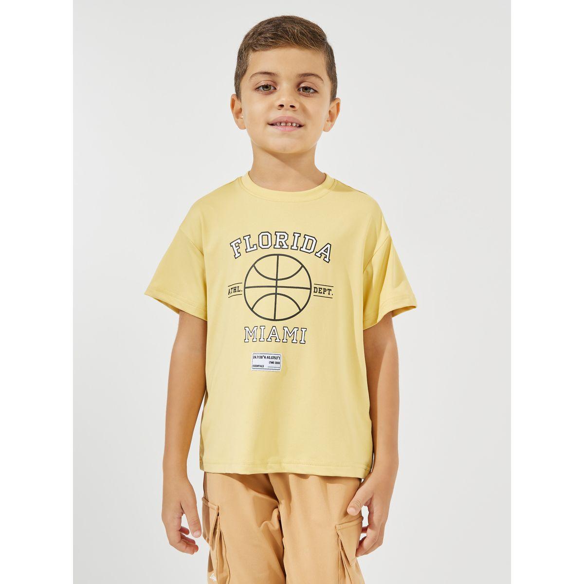 مجموعة من جوغر كارجو وتيشيرت فضفاض بطبعة جرافيك-boys-clothing-setsandcoords-image-3