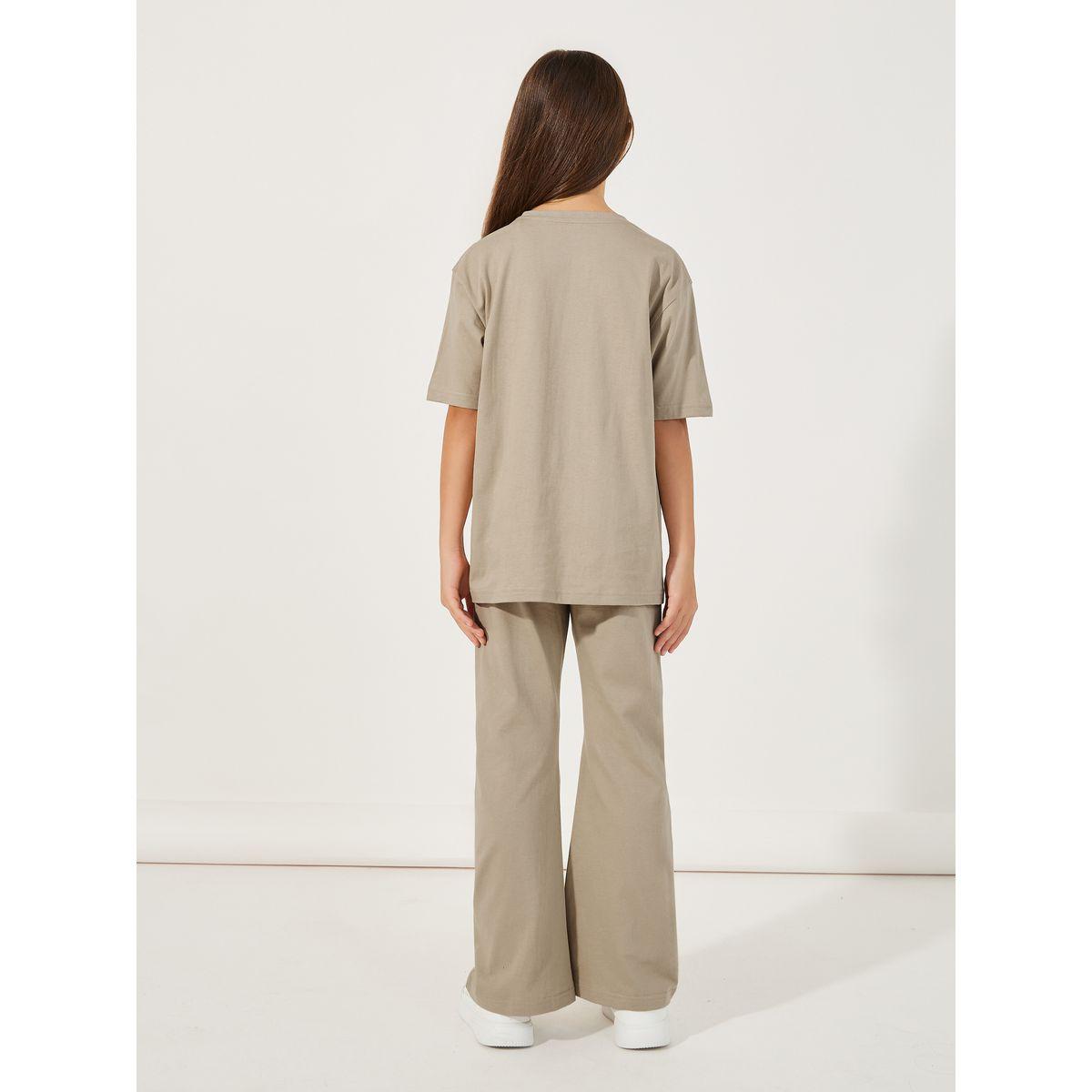 Styli Oversized Round Neck T-Shirt & Flared Joggers Co-Ords Set-girls-clothing-setsandcoords-image-4