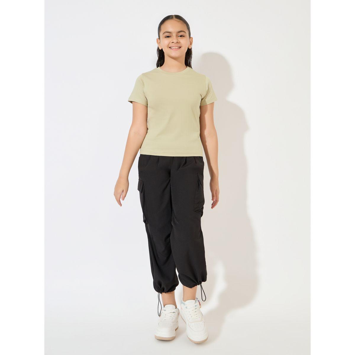 تيشيرت سادة بياقة دائرية وأكمام قصيرة-girls-clothing-tshirts-image-2