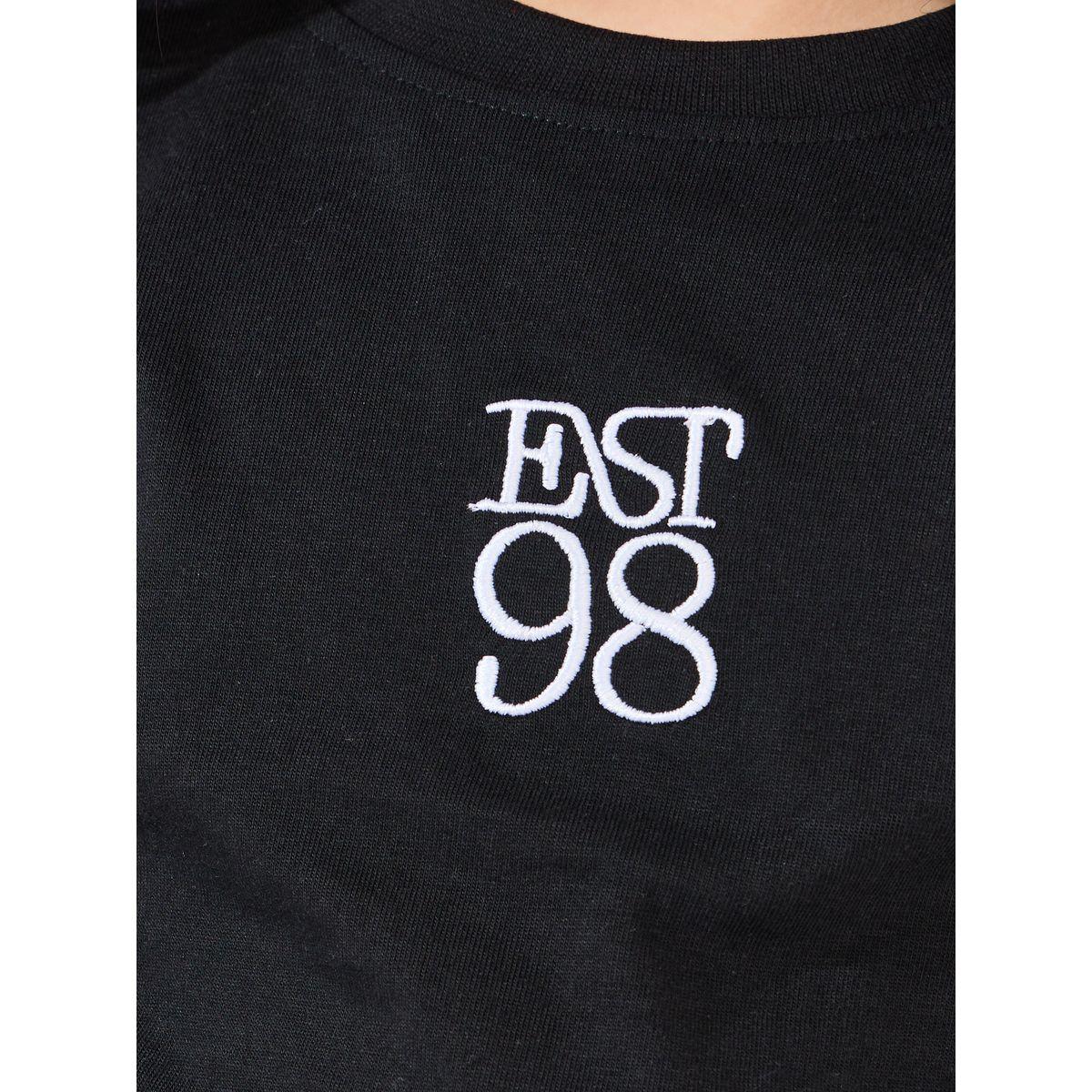 تيشيرت بتفاصيل مُطرّزة وياقة دائرية-girls-clothing-tshirts-image-3