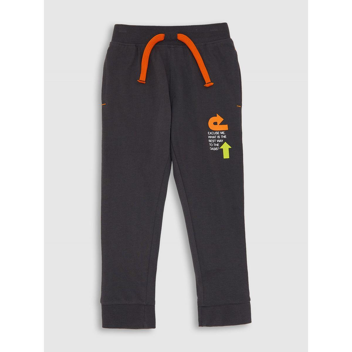 مجموعة من جوغر مع تيشيرت بطبعة جرافيك فيكتور آند جين × ستايلي-boys-clothing-setsandcoords-image-4