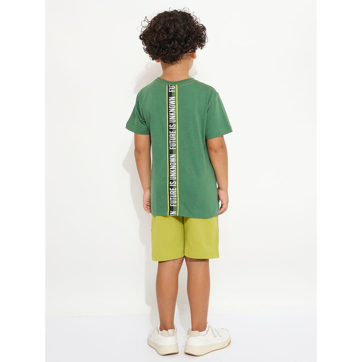 مجموعة من شورت وتيشيرت بطبعة جرافيك فيكتور آند جين × ستايلي-boys-clothing-setsandcoords-image-2