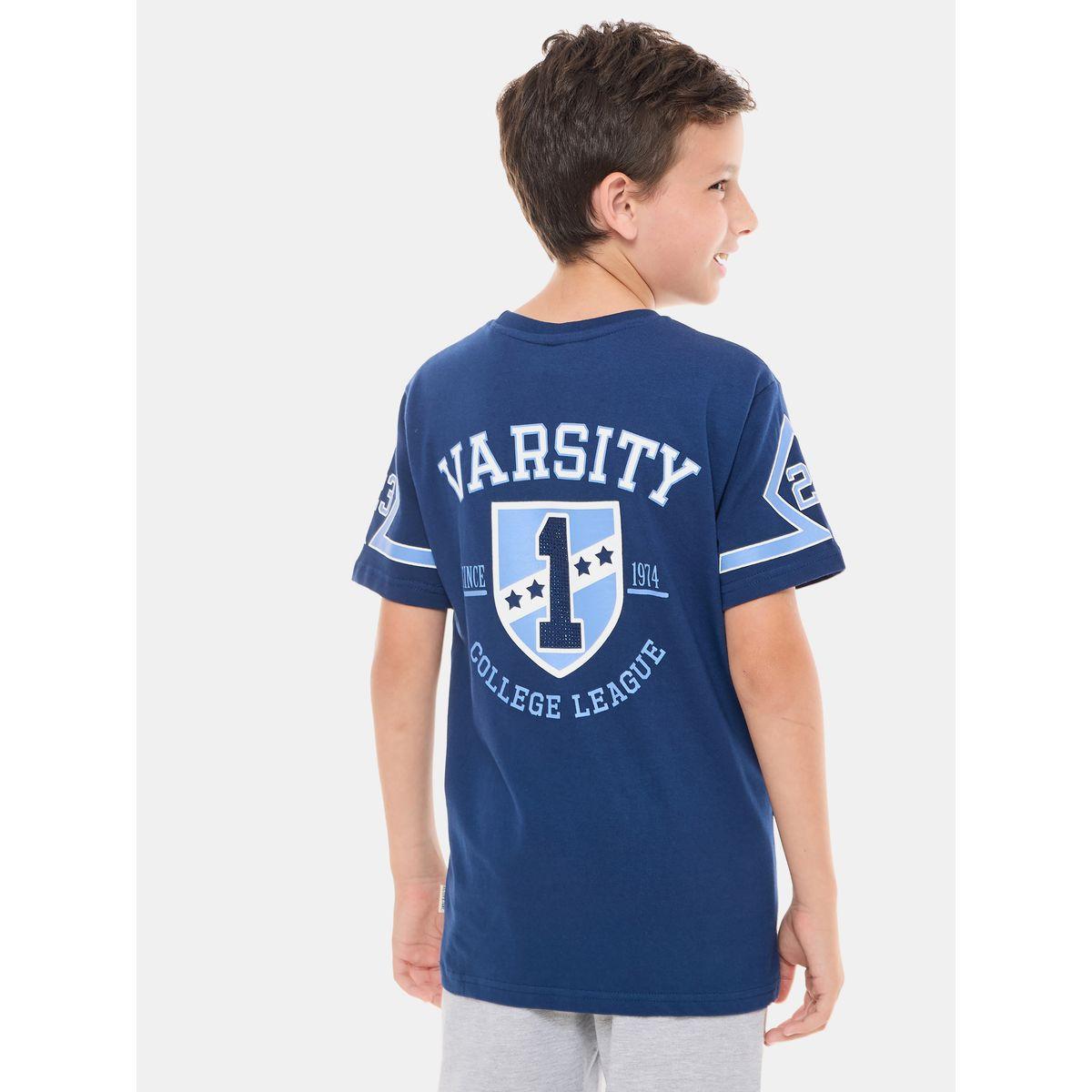 تيشيرت مطبع بطبعة فارسيتي مع ياقة دائرية فيكتور آند جين × ستايلي-boys-clothing-tshirtsandpolos-image-3