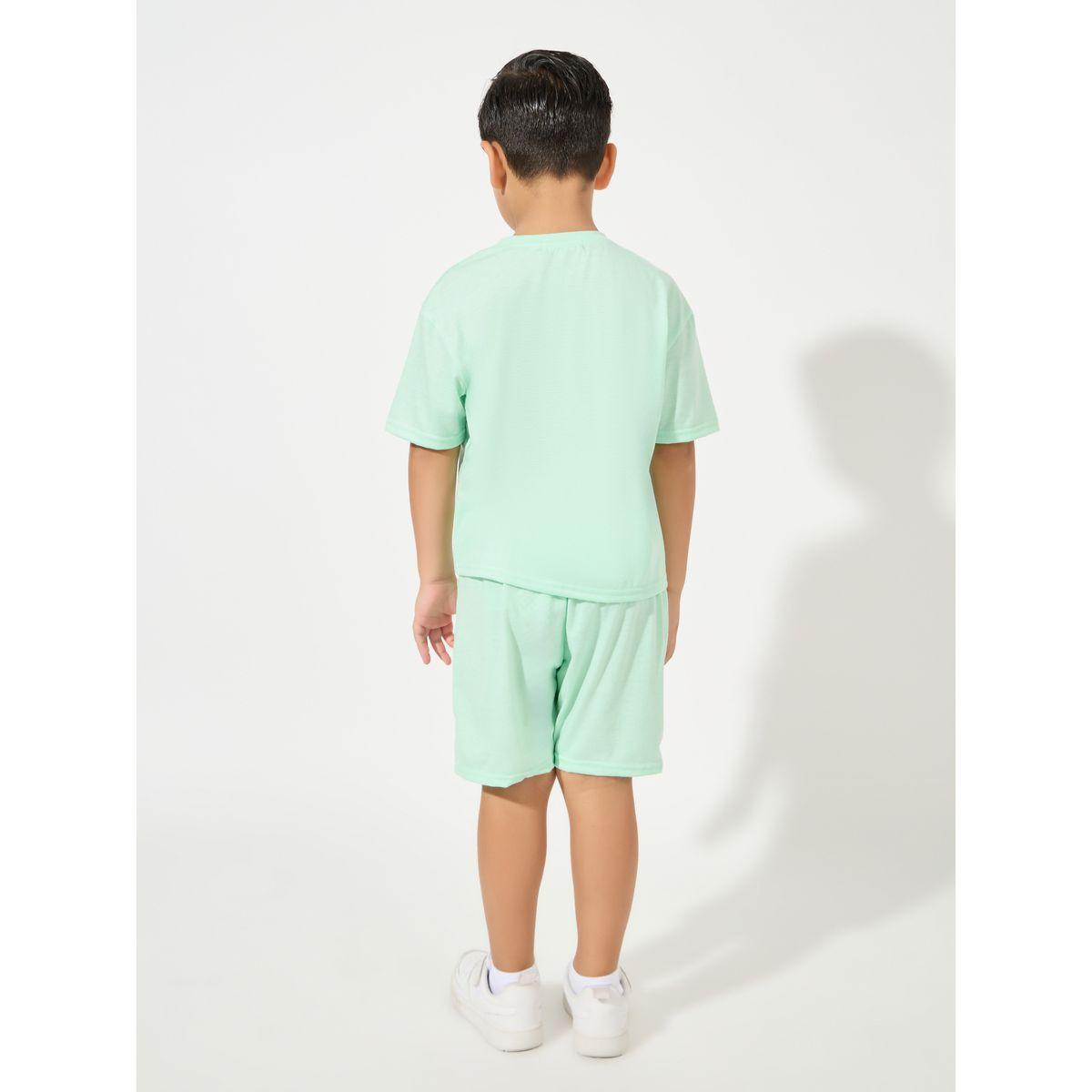 مجموعة من شورت مع تيشيرت مطبع بكتابة-boys-clothing-setsandcoords-image-4