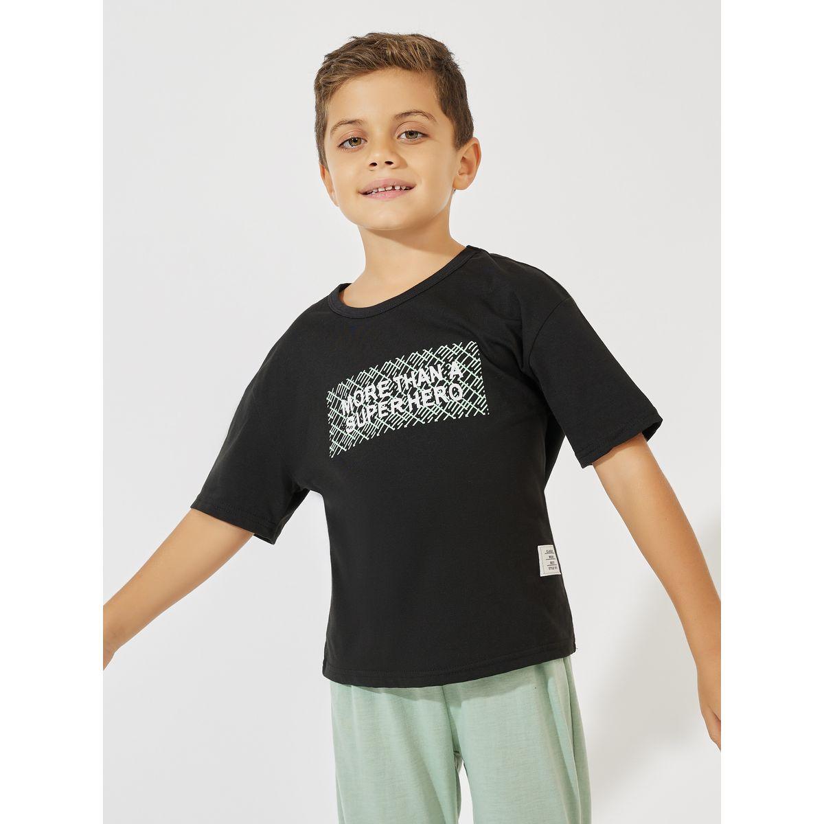 مجموعة من جوغر مع تيشيرت مطبع بكتابة-boys-clothing-setsandcoords-image-2