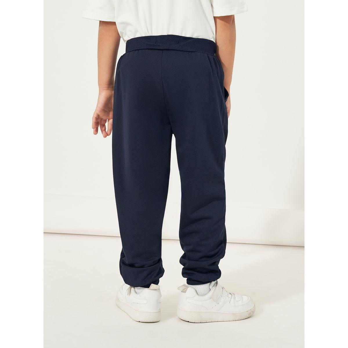 جوغر بحواف مكبلة وطبعة كتابة مع جيوب مائلة-boys-clothing-bottoms-joggersandtrackpants-image-4