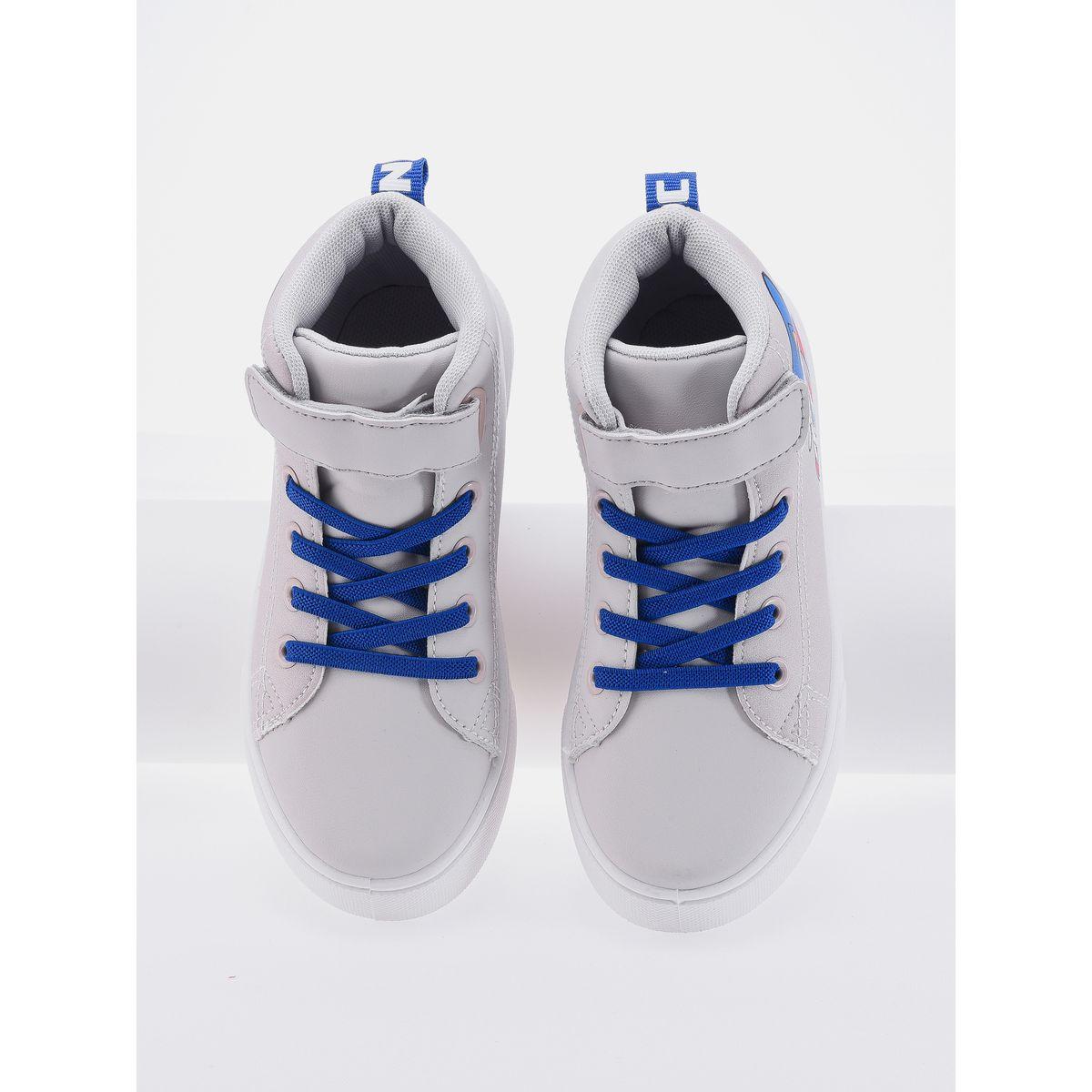 حذاء سنيكرز برقبة عالية وشريط لاصق للغلق أوربان هُول × ستايلي-boys-shoes-loafers-image-3