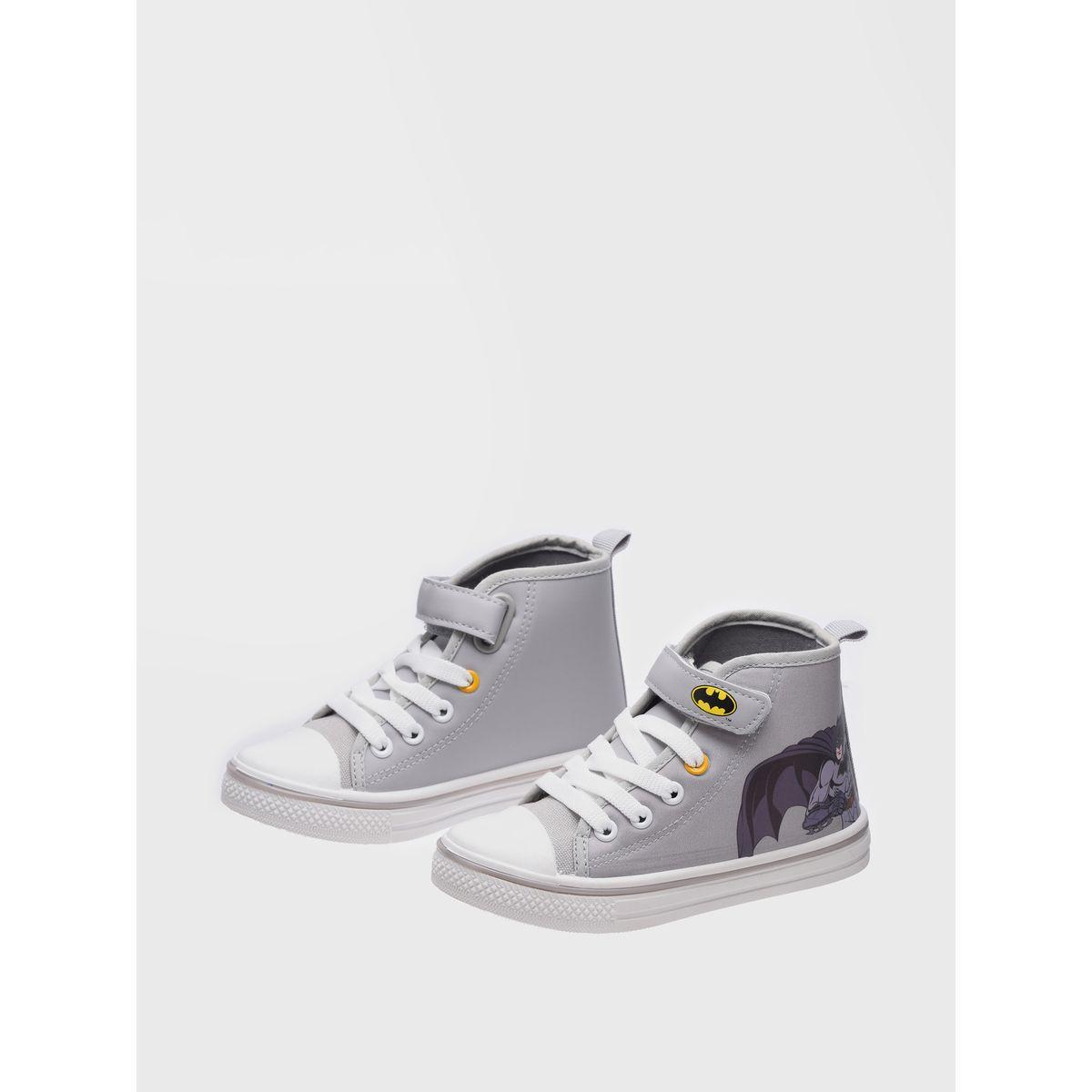 حذاء سنيكرز بطبعة باتمان مع رباط غلق أوربان هُول × ستايلي-boys-shoes-loafers-image-2