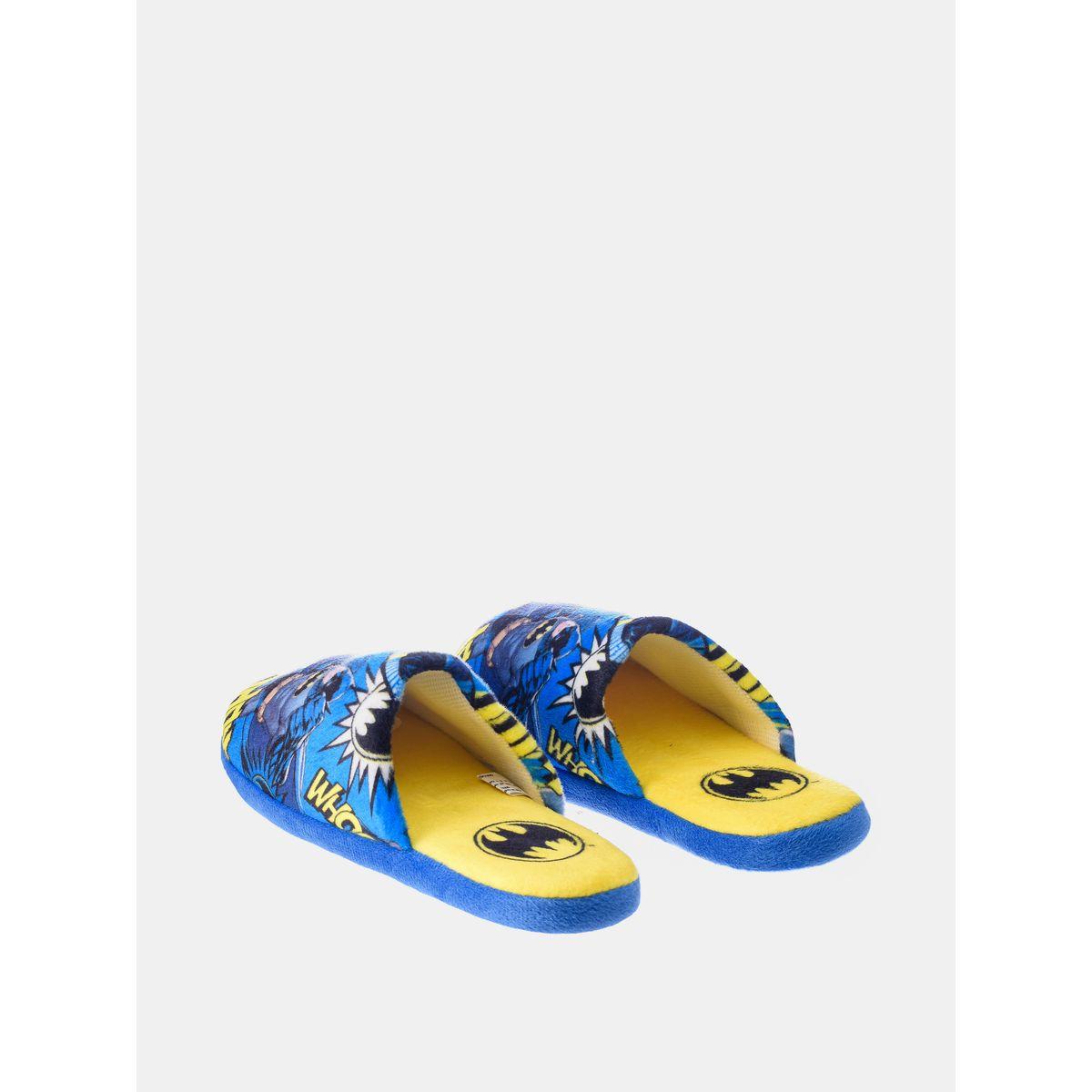 شبشب غرفة نوم بطبعة وارنر برازرز أوربان هُول × ستايلي-boys-shoes-flipflopsandslides-image-4