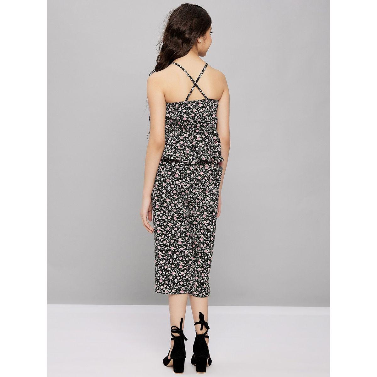 Stylo Bug X Styli All Over Print Square Neck Top & Cropped Pants Set-girls-clothing-setsandcoords-image-5