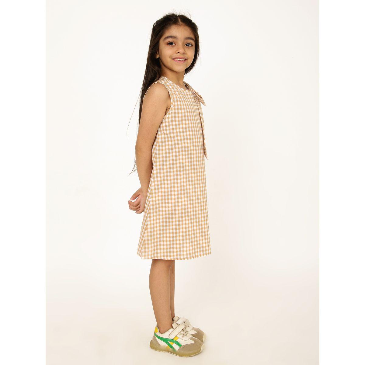 فستان بطبعة مربعات ومزين بفيونكة-girls-clothing-dressesandjumpsuits-image-3