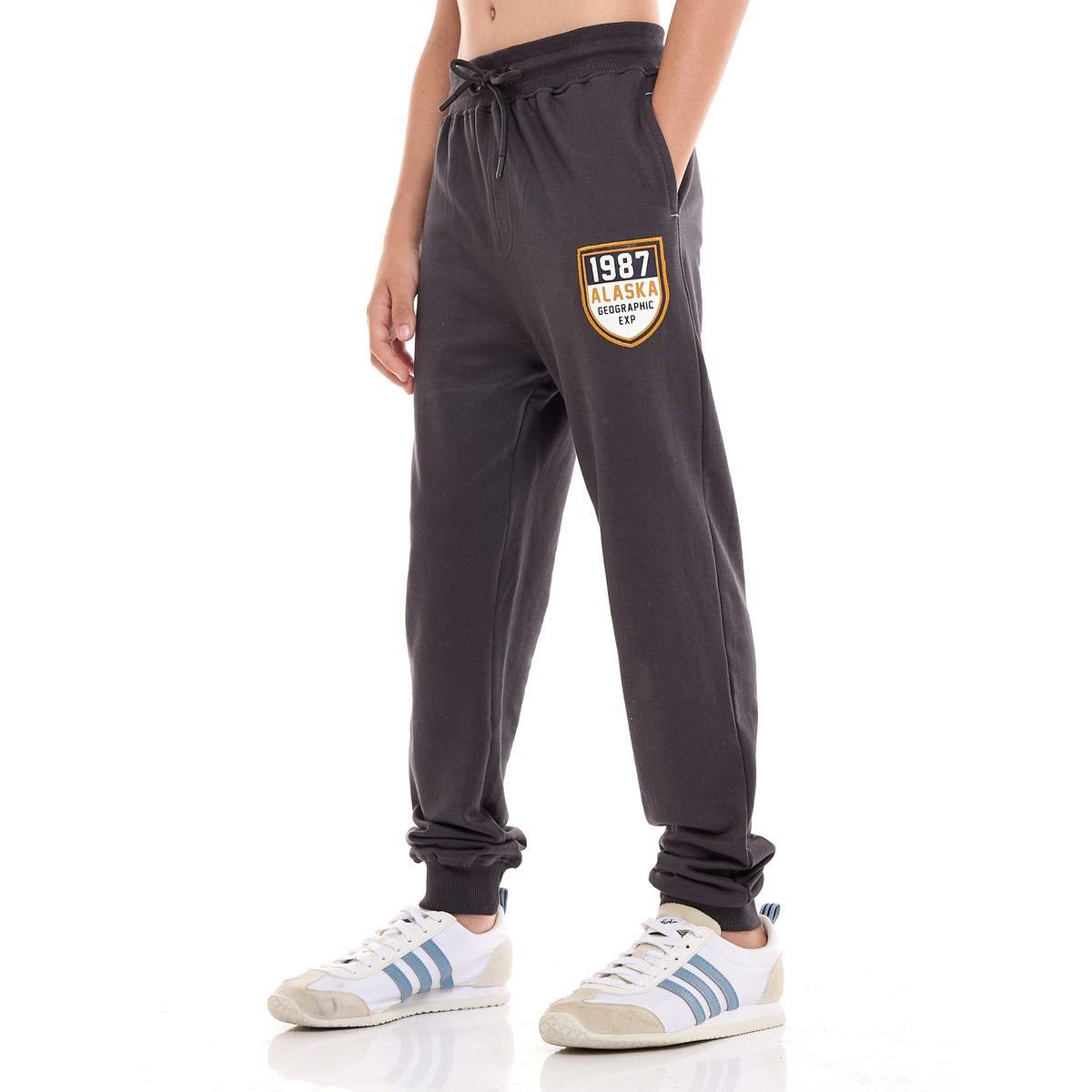 مجموعة من جوغر مع تيشيرت بتفاصيل مُطرّزة فيكتور آند جين × ستايلي-boys-clothing-setsandcoords-image-4
