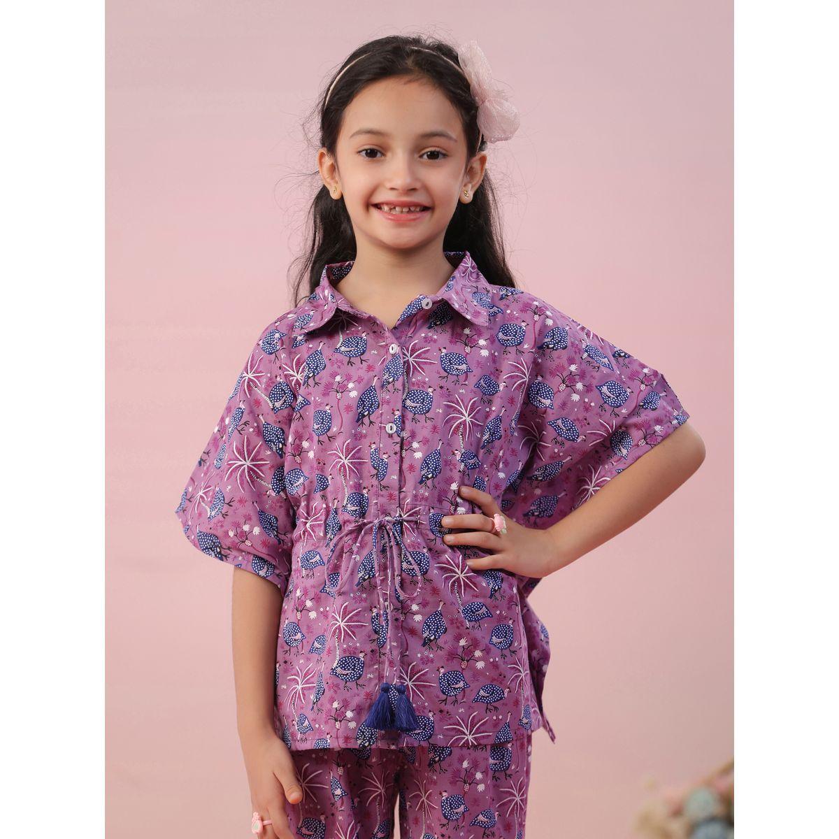 طقم من بنطال بيجاما مع قفطان مطبع بالكامل سانسكريتي هومز × ستايلي-girls-clothing-nightwear-image-6