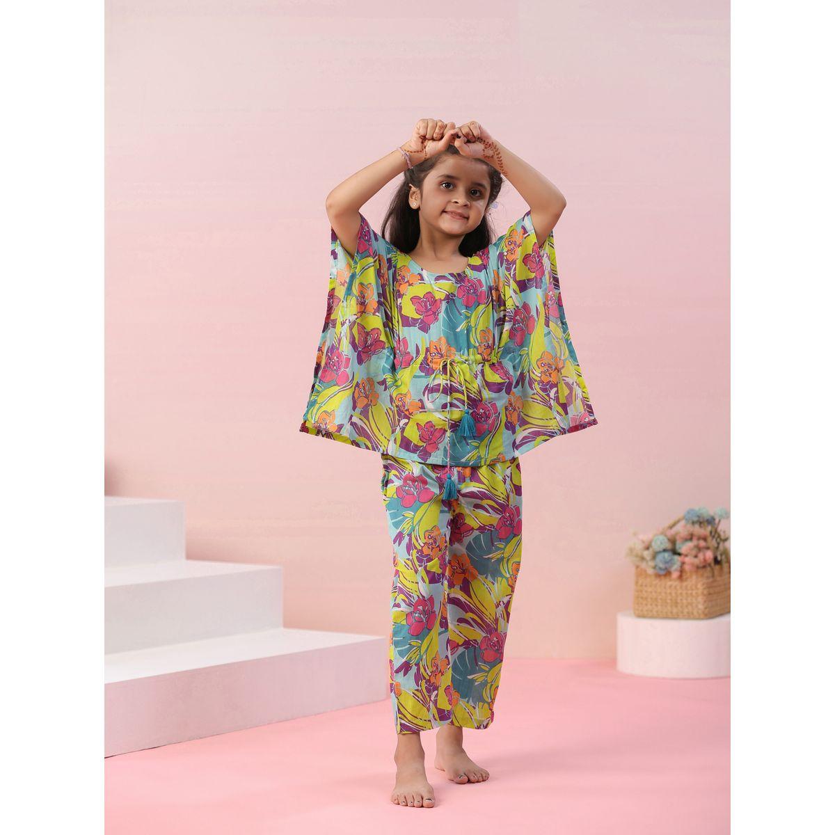 طقم من بنطال بيجاما مع قفطان مطبع بزهور سانسكريتي هومز × ستايلي-girls-clothing-nightwear-image-2