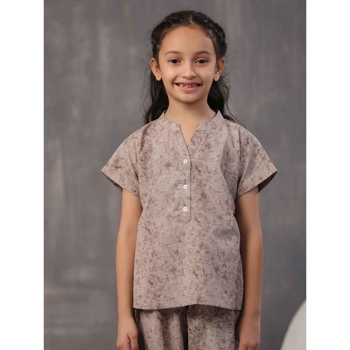 Sanskrutihomes X Styli  Geometric Print Top & Pyjama Set-girls-clothing-nightwear-image-4
