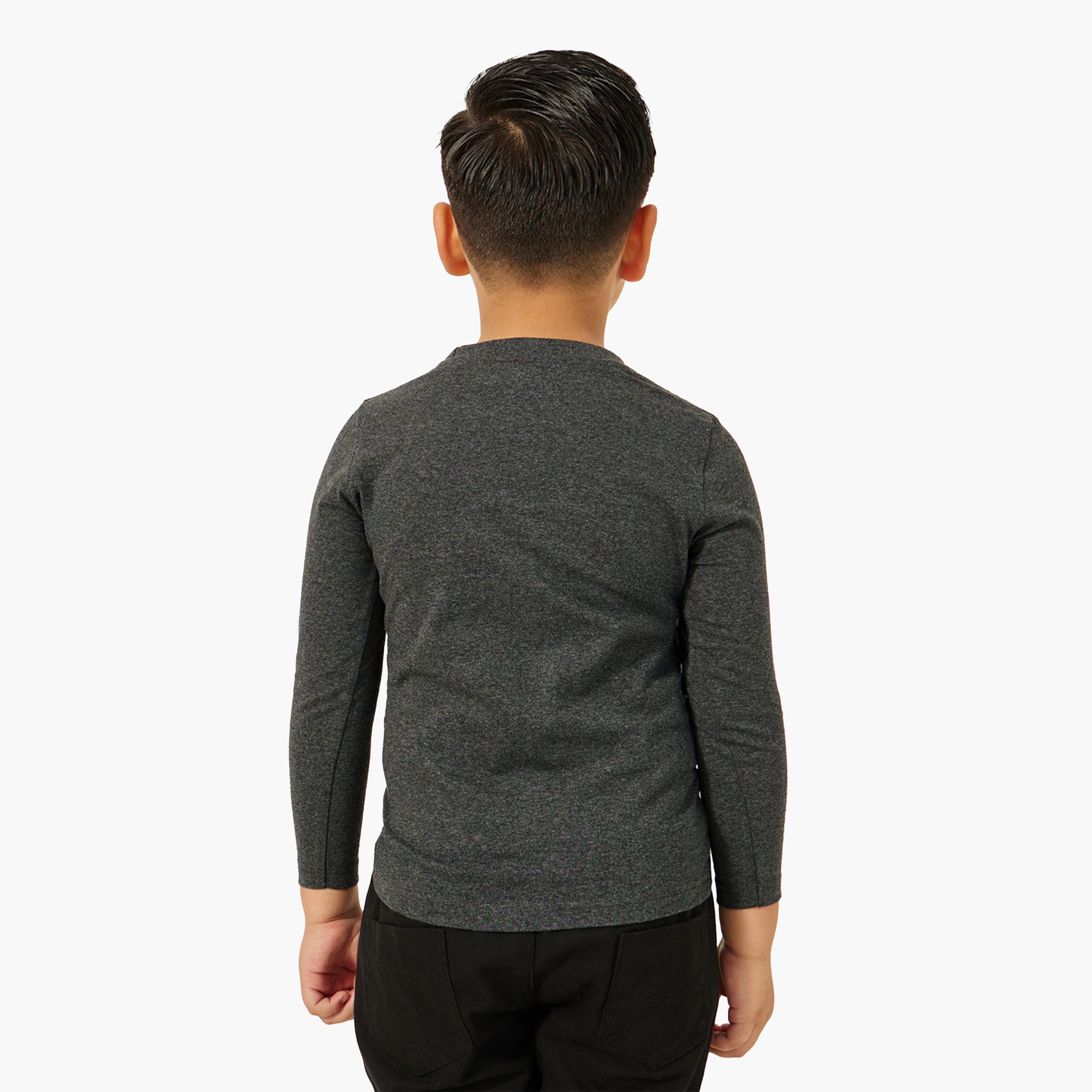 ستايلي- تي شيرت بطبعة جرافيكية ورقبة دائرية-boys-clothing-tshirtsandpolos-image-4