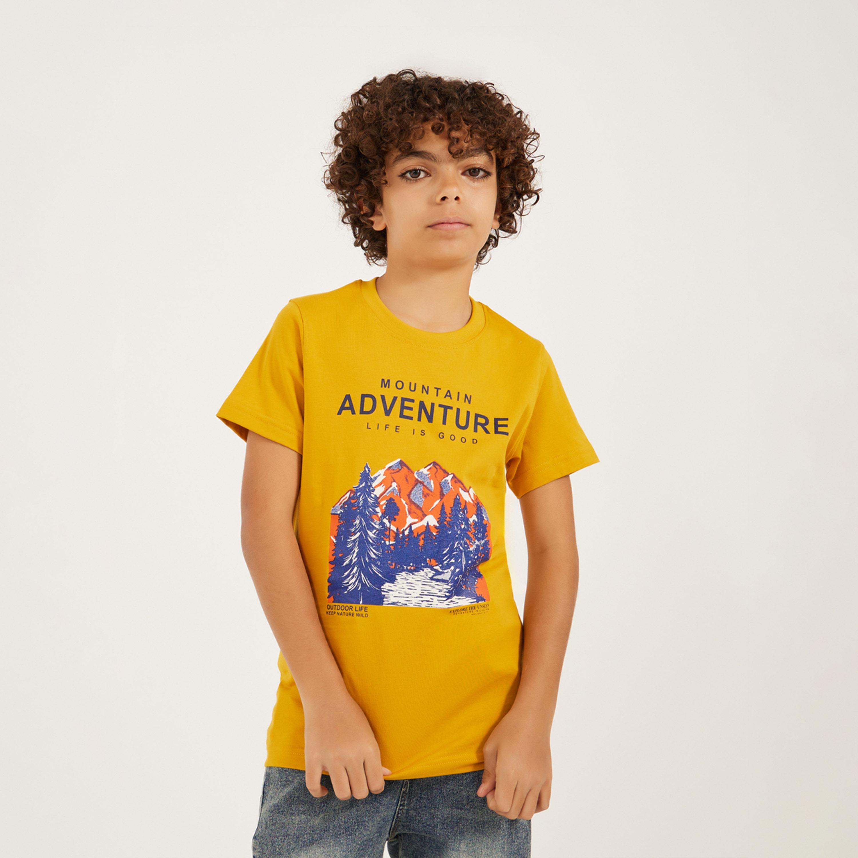 ستايلي - تي شيرت بطبعة جرافيكية برقبة دائرية-boys-clothing-tshirtsandpolos-image-1