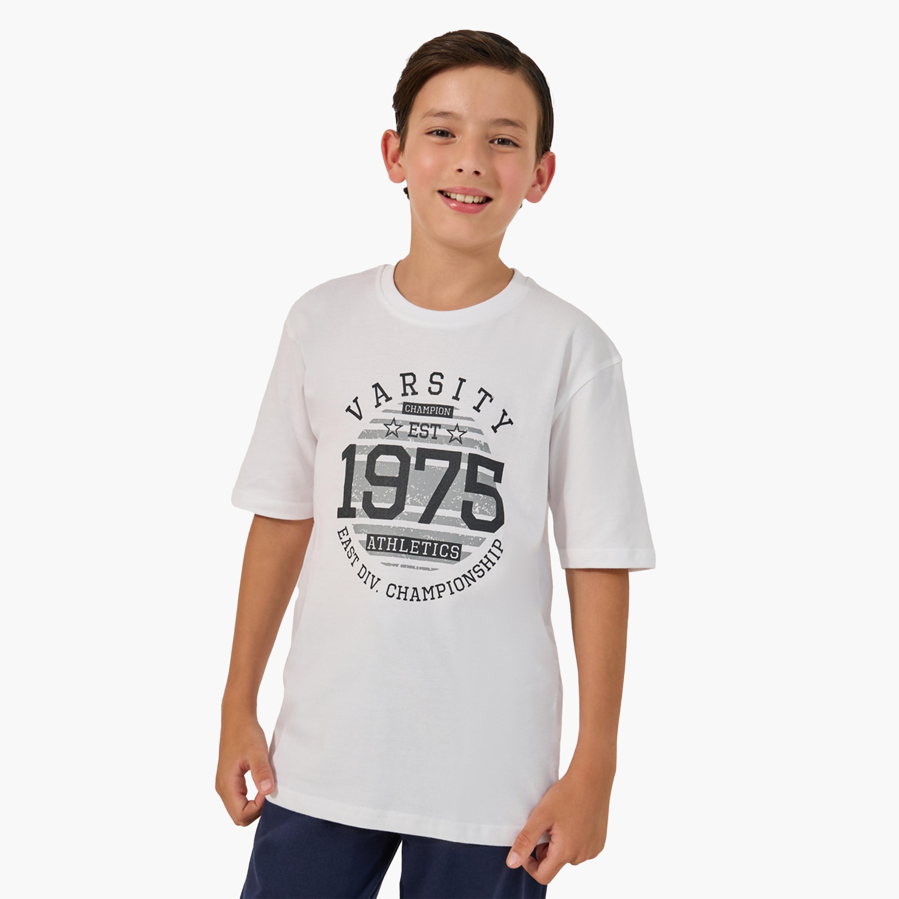 Styli Graphic Print T-Shirt and Drawstring Pyjama Set-boys-clothing-nightwear-image-2