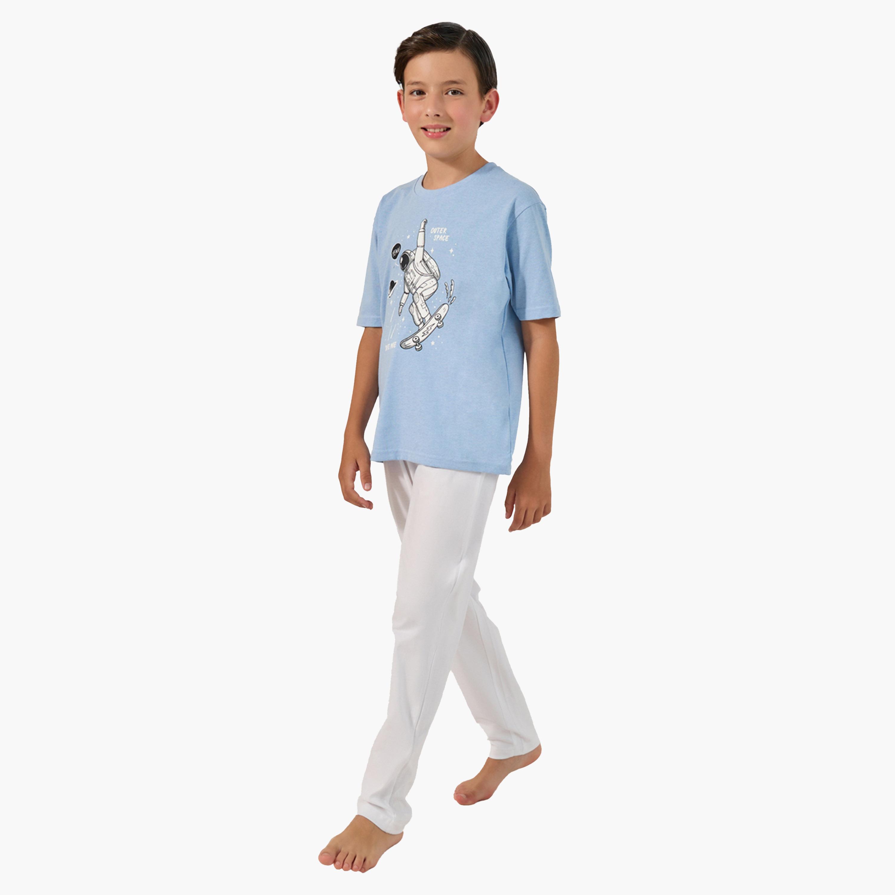 Styli Graphic Print T-Shirt and Drawstring Pyjama Set-boys-clothing-nightwear-image-1