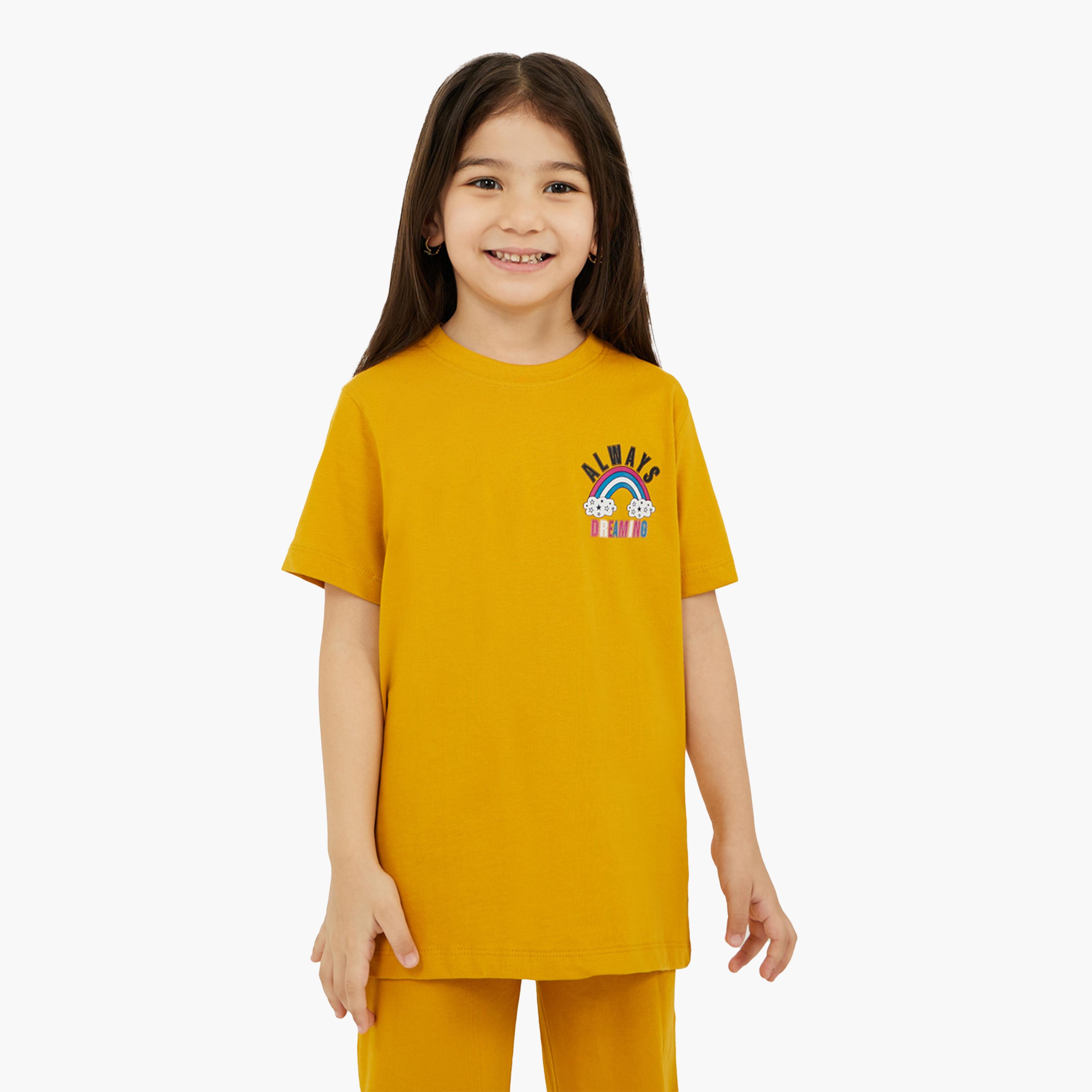 Styli Graphic Printed Short Sleeve T-Shirt and Pyjama Set-girls-clothing-nightwear-image-2