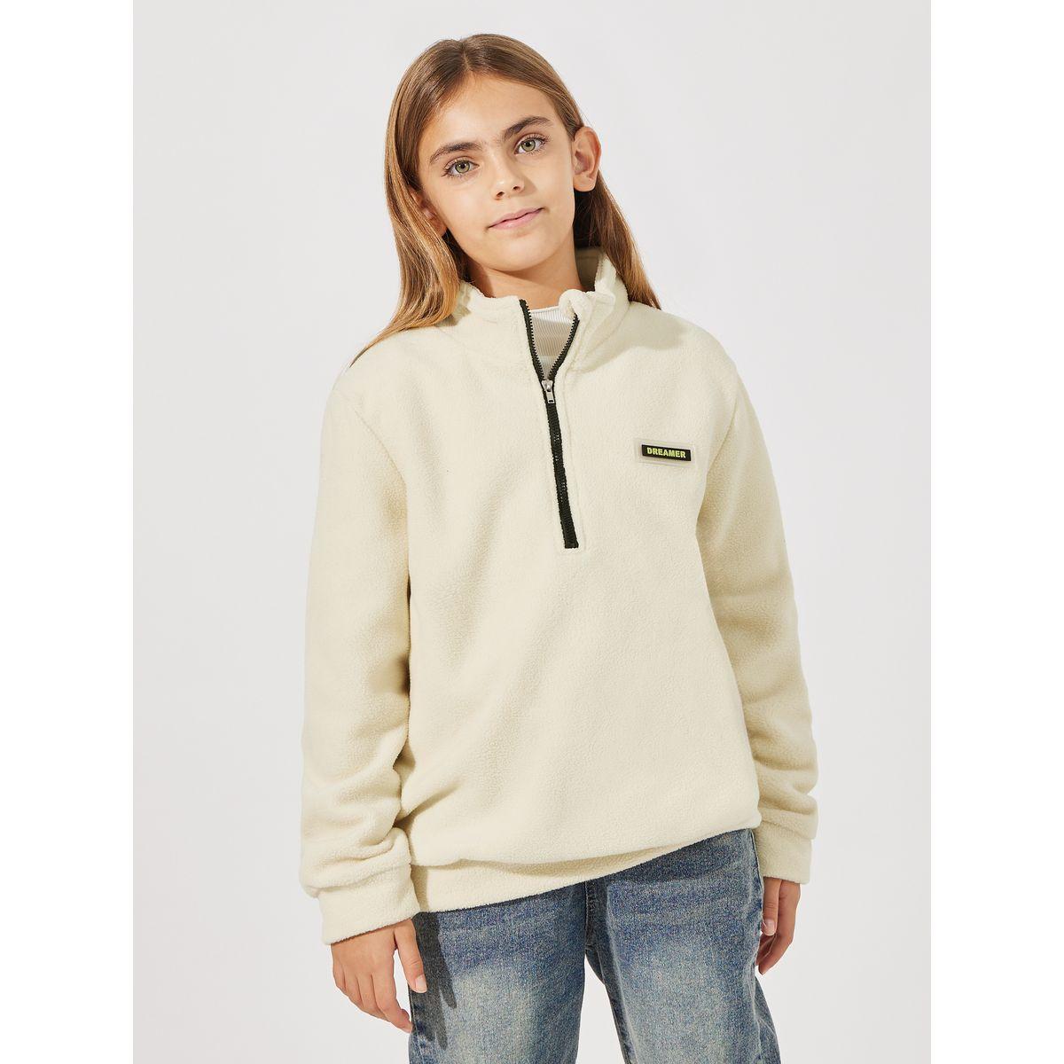 سويت شيرت فليس بقصة فضفاضة مع شارة-girls-clothing-winterwear-sweatshirts-image-1