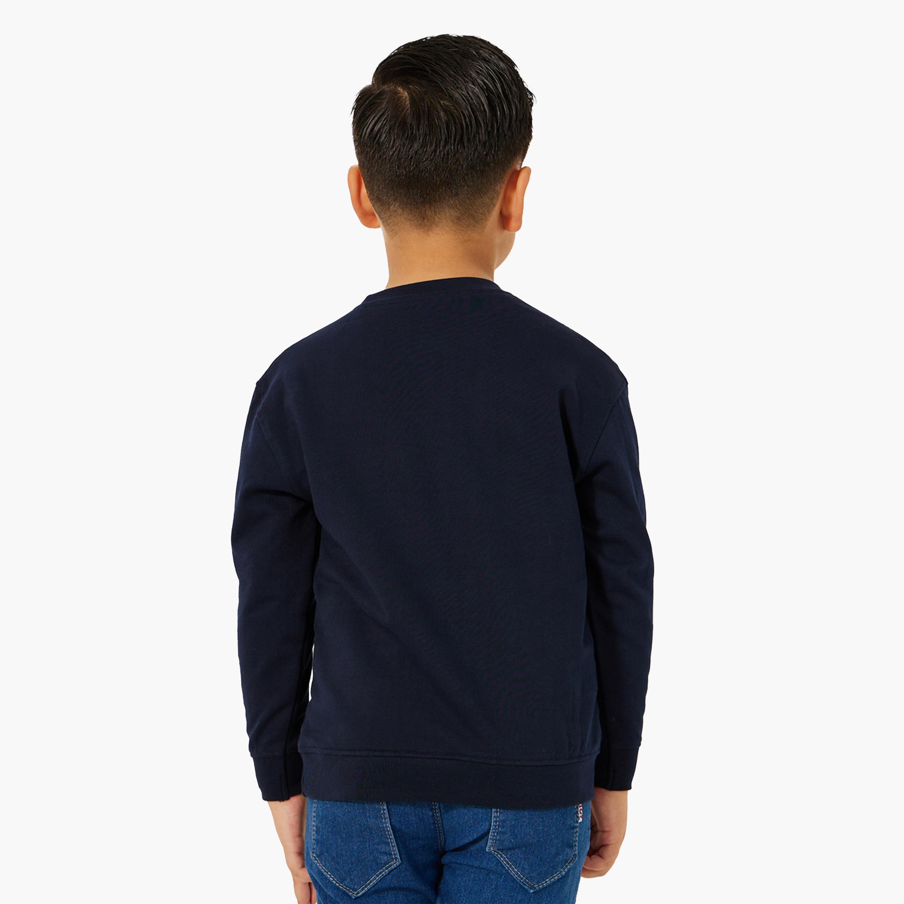 ستايلي - سويت شيرت بطبعة شعار برقبة دائرية-boys-clothing-winterwear-sweatshirts-image-4