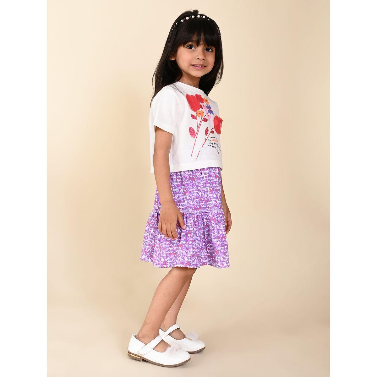 طقم منسق من تنورة مع تيشيرت بطبعة جرافيك ليل بيكس × ستايلي-girls-clothing-setsandcoords-image-3