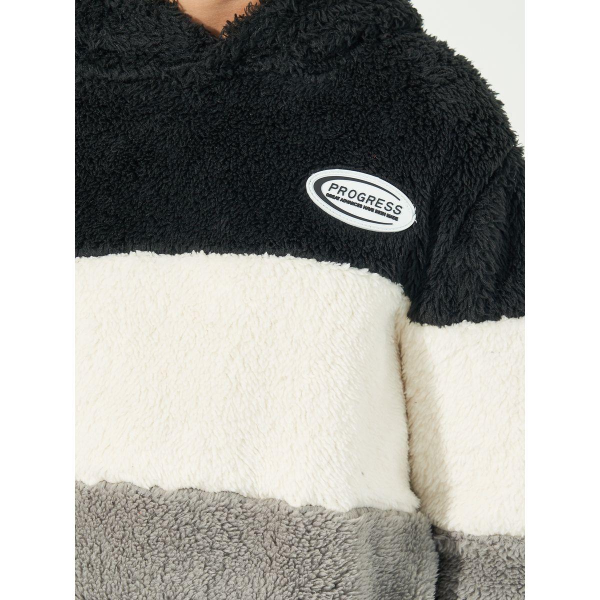 Styli Boys Patch Detail Colorblock Fax Fuzzy Hoodie-boys-clothing-winterwear-sweatshirts-image-3