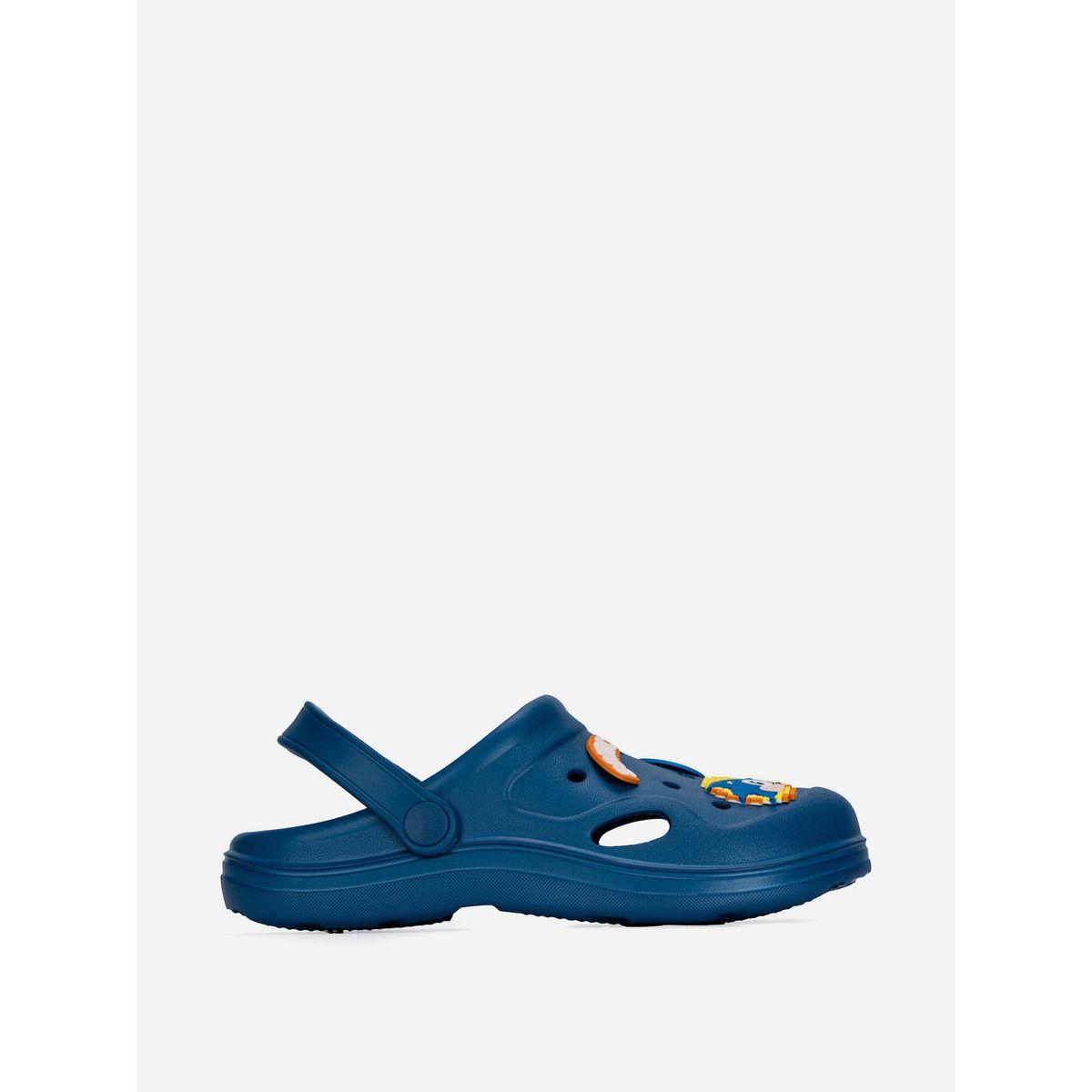 كلوغز مزين بزخارف مع سير خلفي أوربان هُول × ستايلي-boys-shoes-sandals-image-4