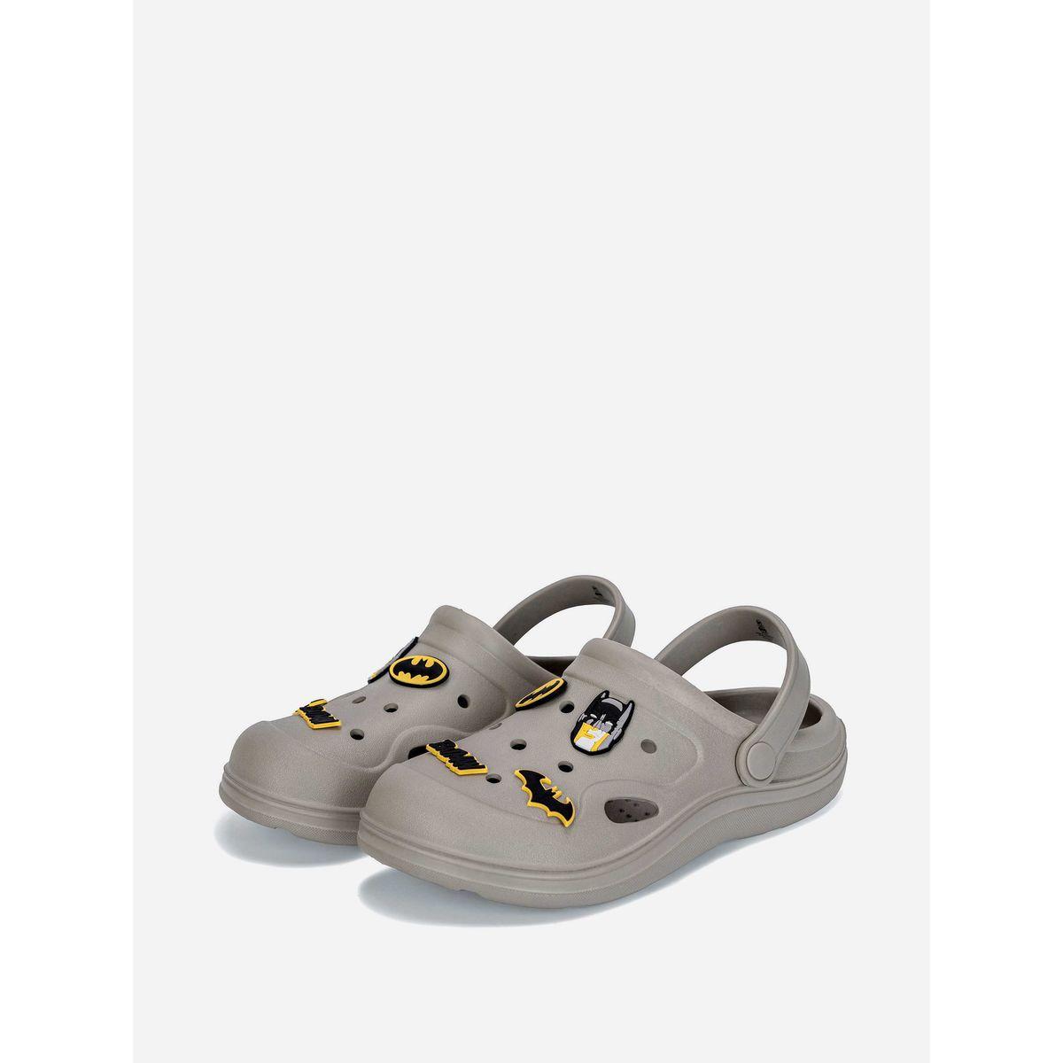 كلوغز مزين بزخارف مع سير خلفي أوربان هُول × ستايلي-boys-shoes-sandals-image-3