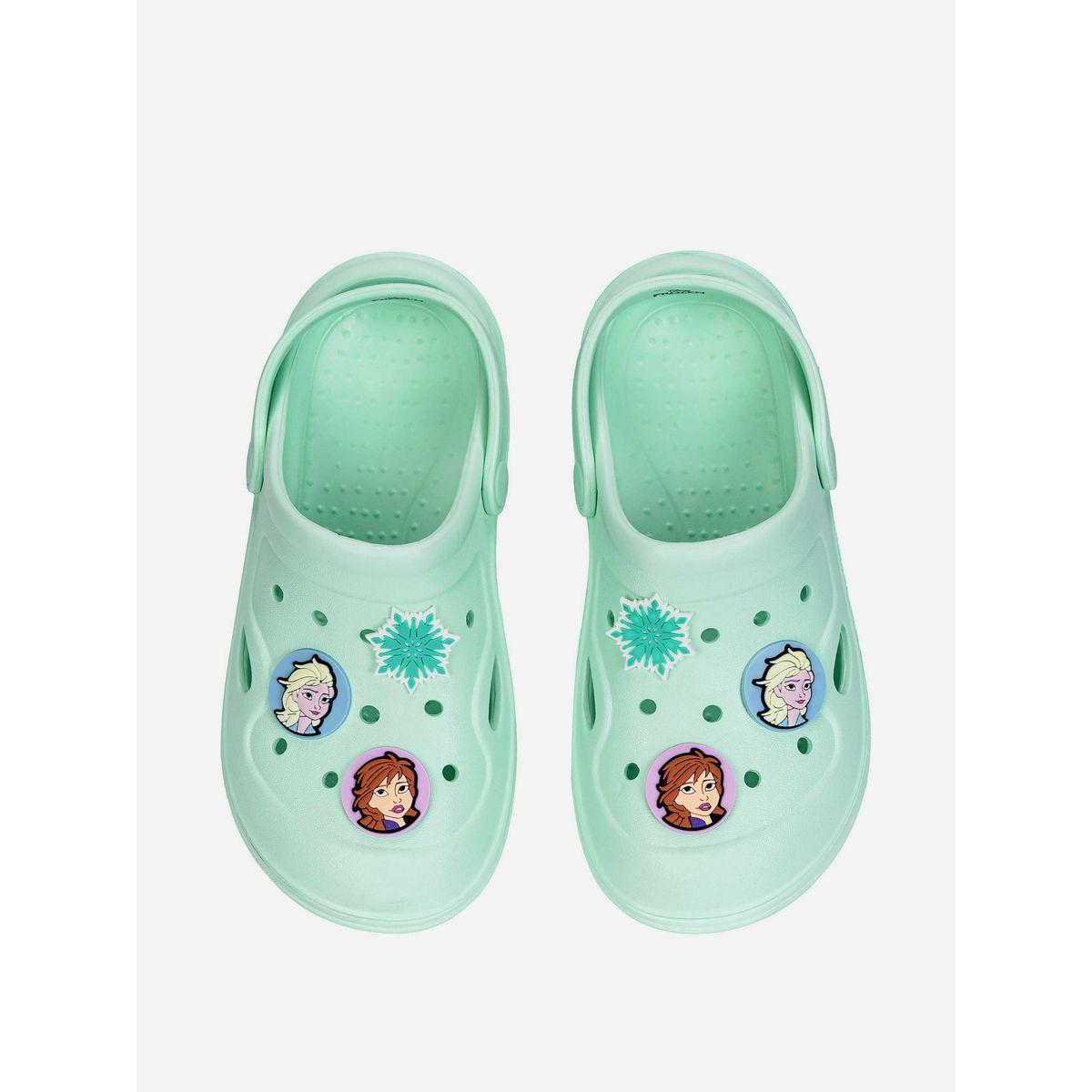 كلوغز مزين بزخارف مع سير خلفي أوربان هُول × ستايلي-boys-shoes-flipflopsandslides-image-2