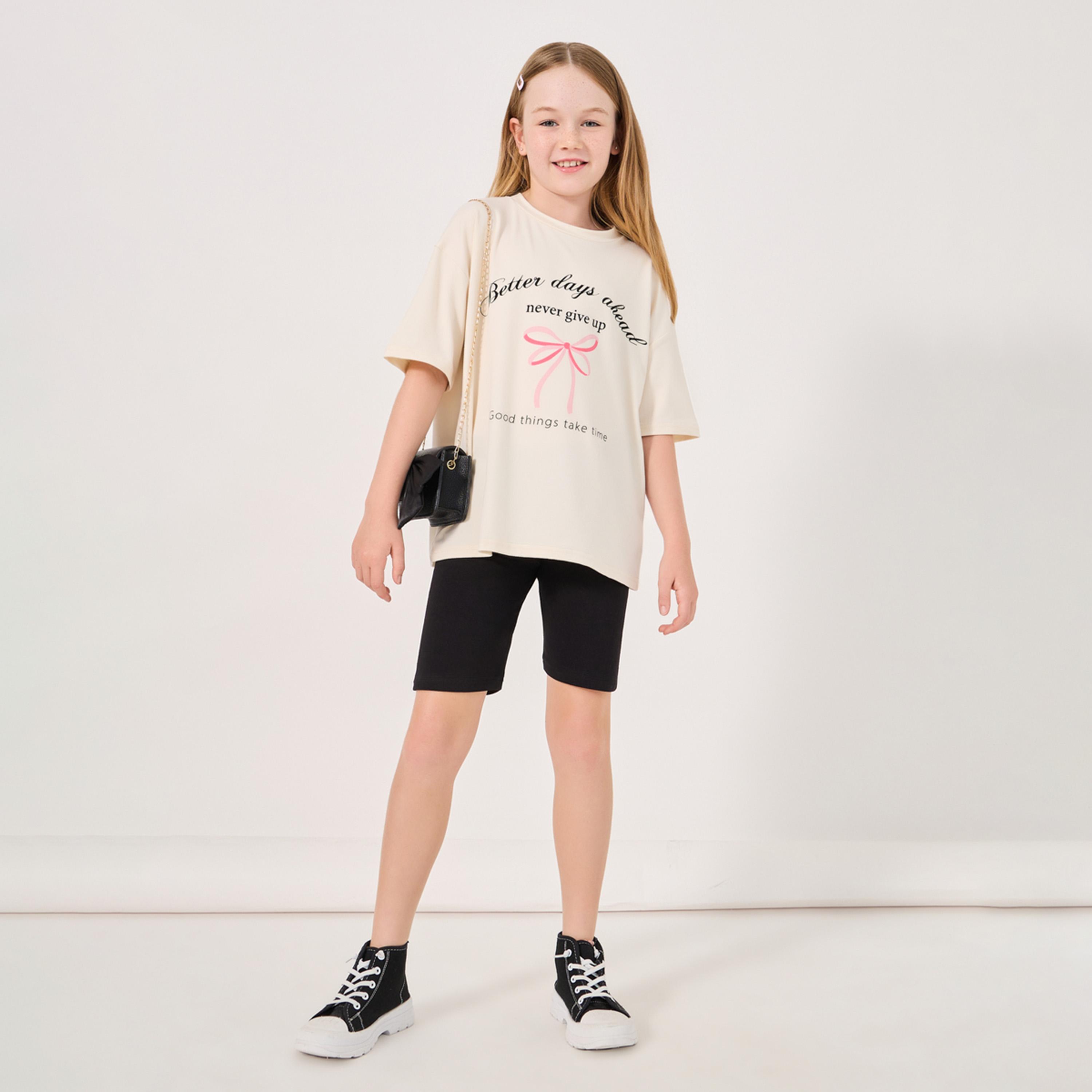 Styli Solid Shorts with Elastic Waistband-girls-clothing-bottoms-shorts-image-2