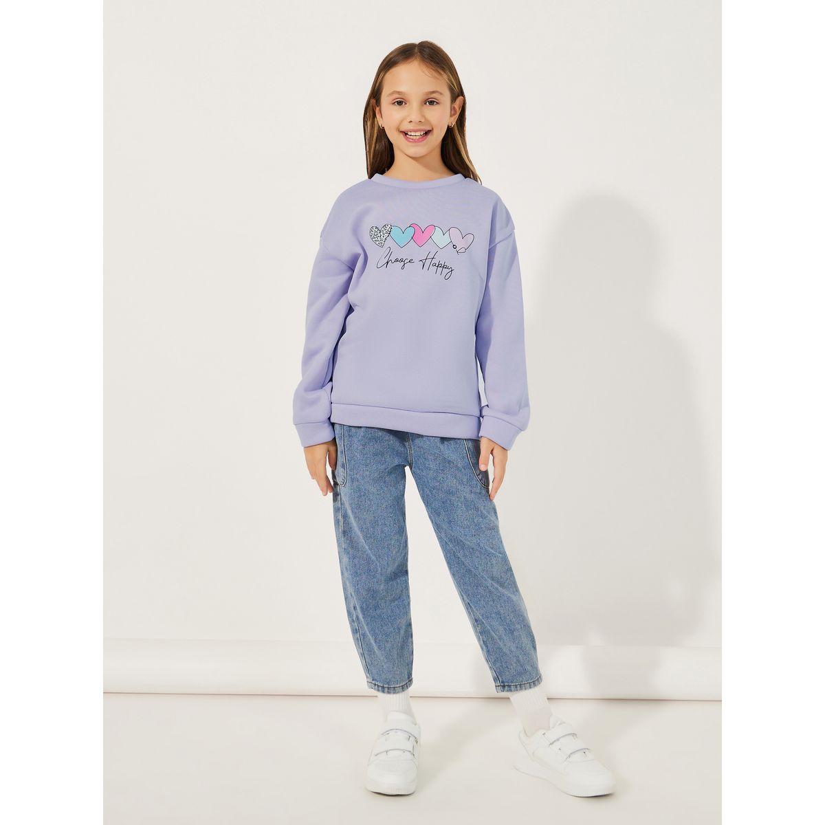 Styli Regular Fit Heart Print Sweatshirt-girls-clothing-winterwear-sweatshirts-image-2