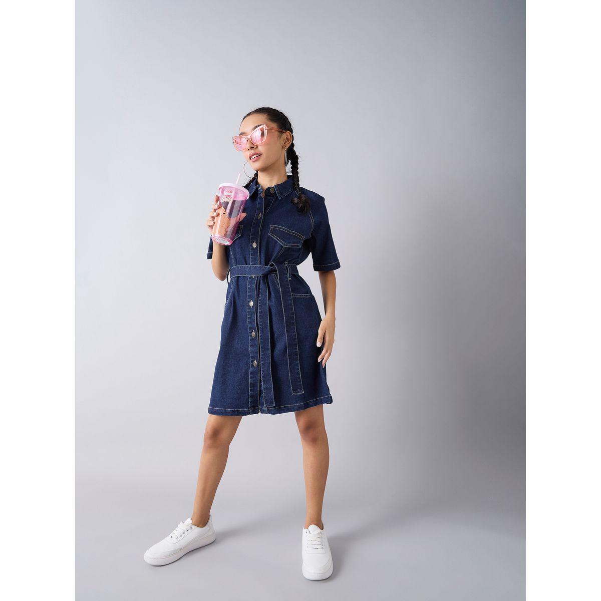 فستان دنيم بتفاصيل مشطوفة ورباط خصر نوه-فوه × ستايلي-girls-clothing-dressesandjumpsuits-image-4