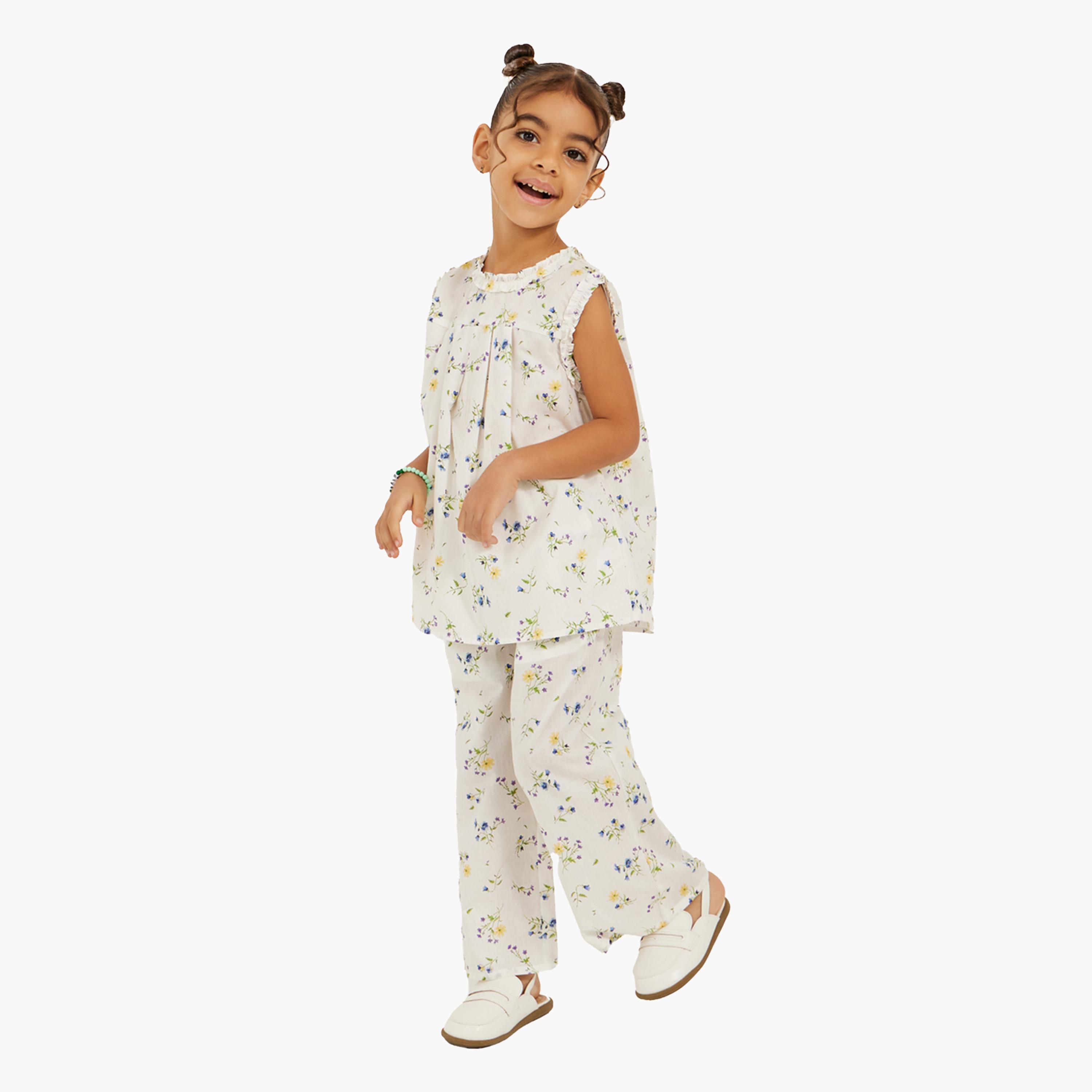 Styli Floral Printed Sleeveless Pleated Top-girls-clothing-blousesandshirts-image-2