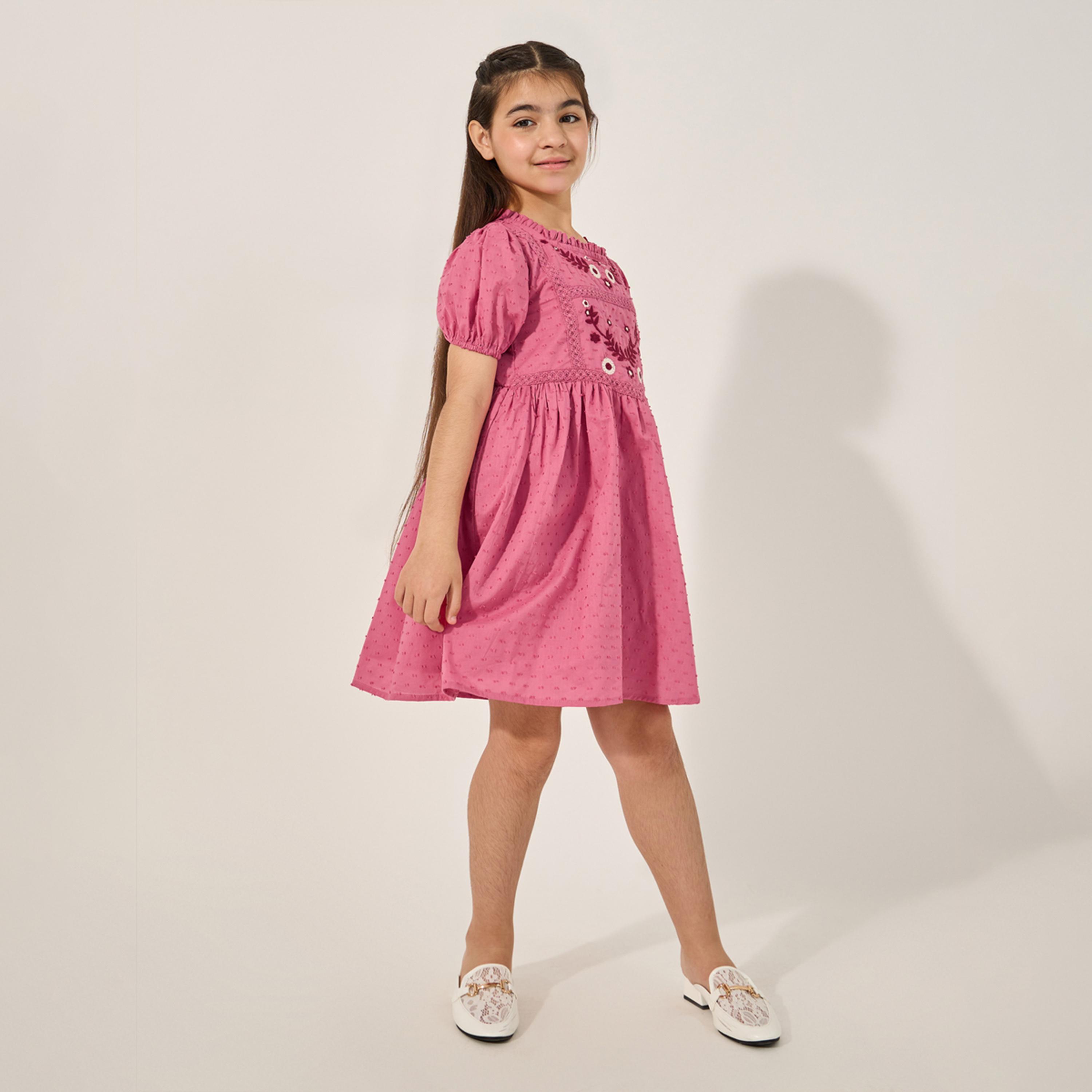 ستايلي - فستان مطرز مع أجزاء من الدانتيل-girls-clothing-dressesandjumpsuits-image-2