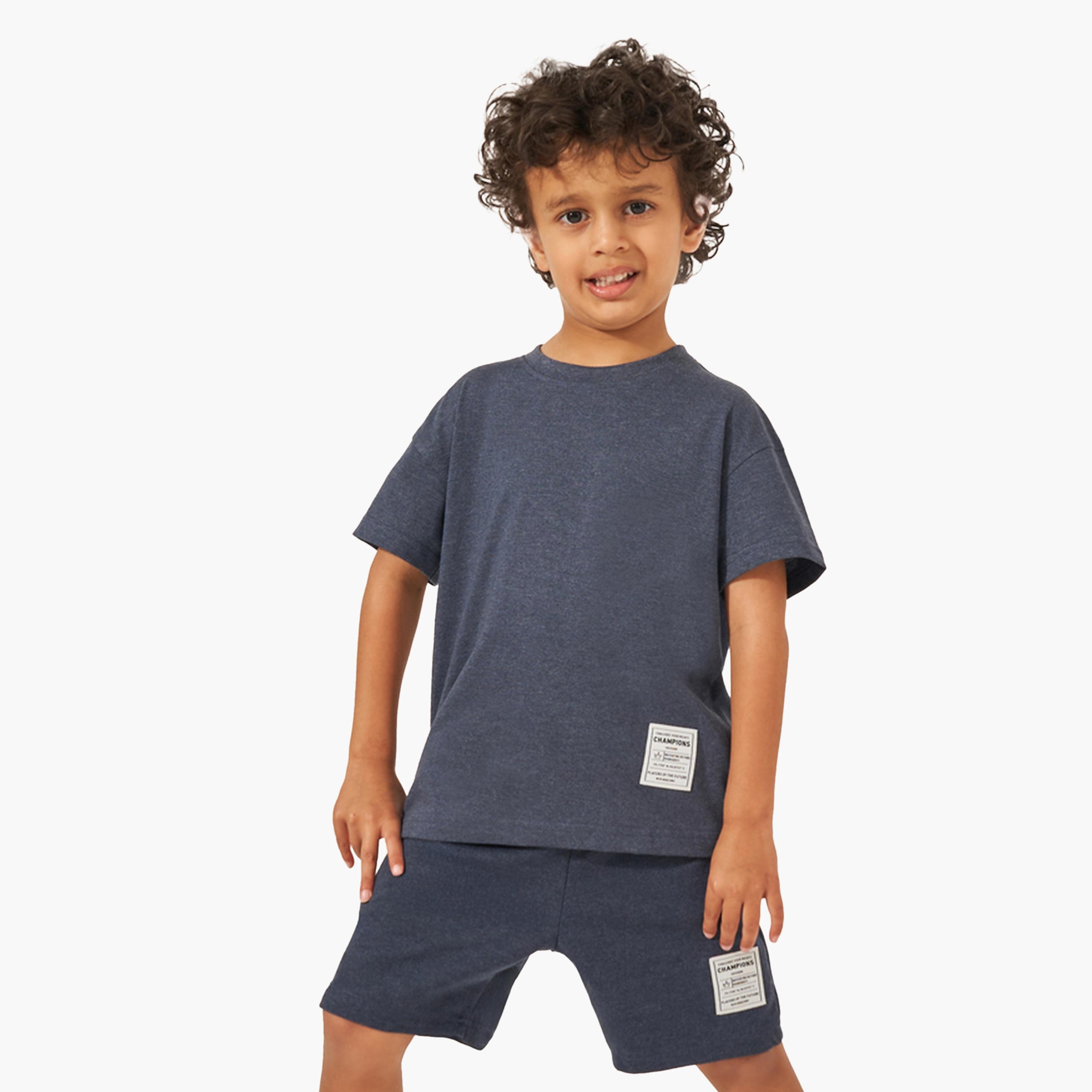 Styli Solid Oversized T-Shirt with Badge Detail-boys-clothing-tshirtsandpolos-image-1