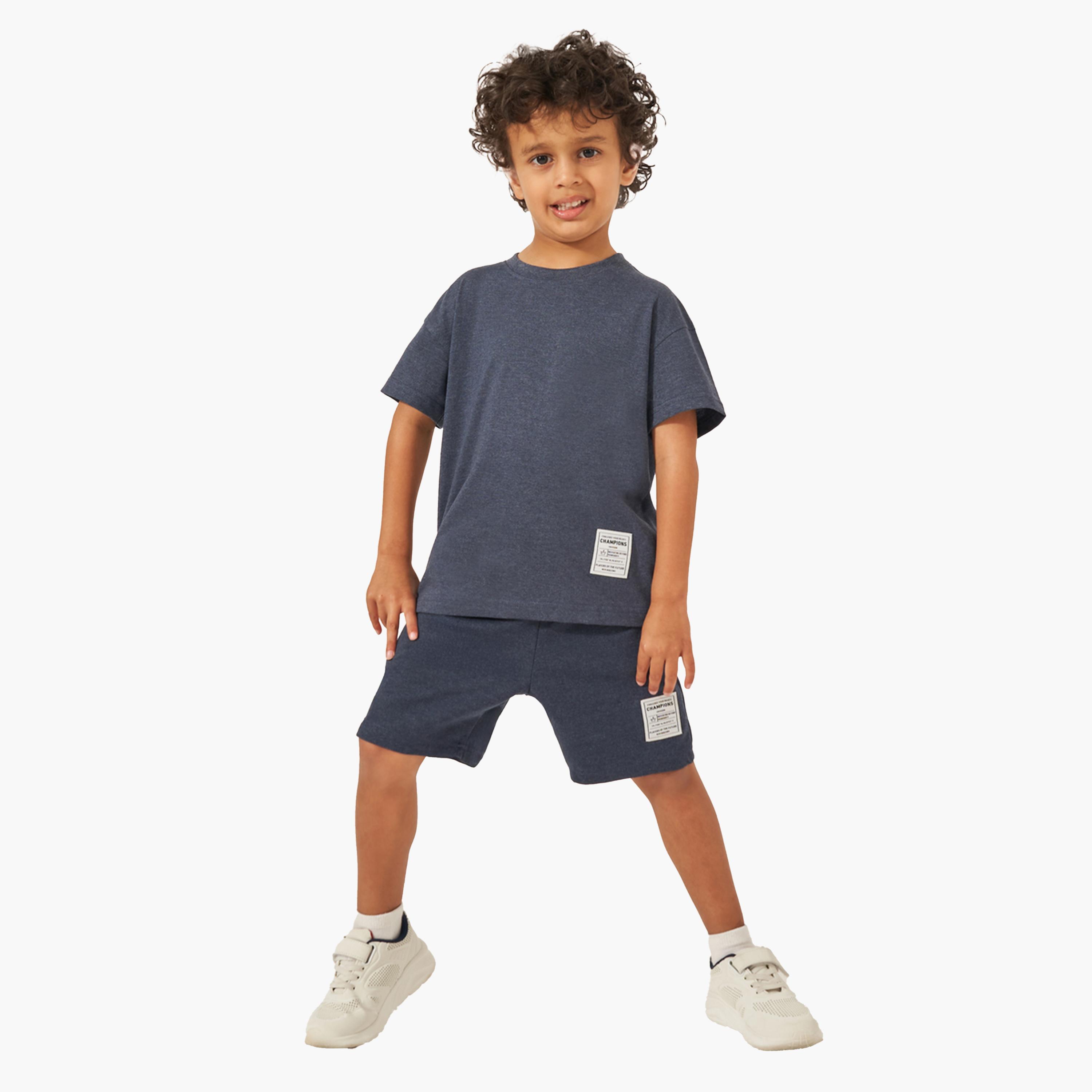 Styli Solid Oversized T-Shirt with Badge Detail-boys-clothing-tshirtsandpolos-image-2