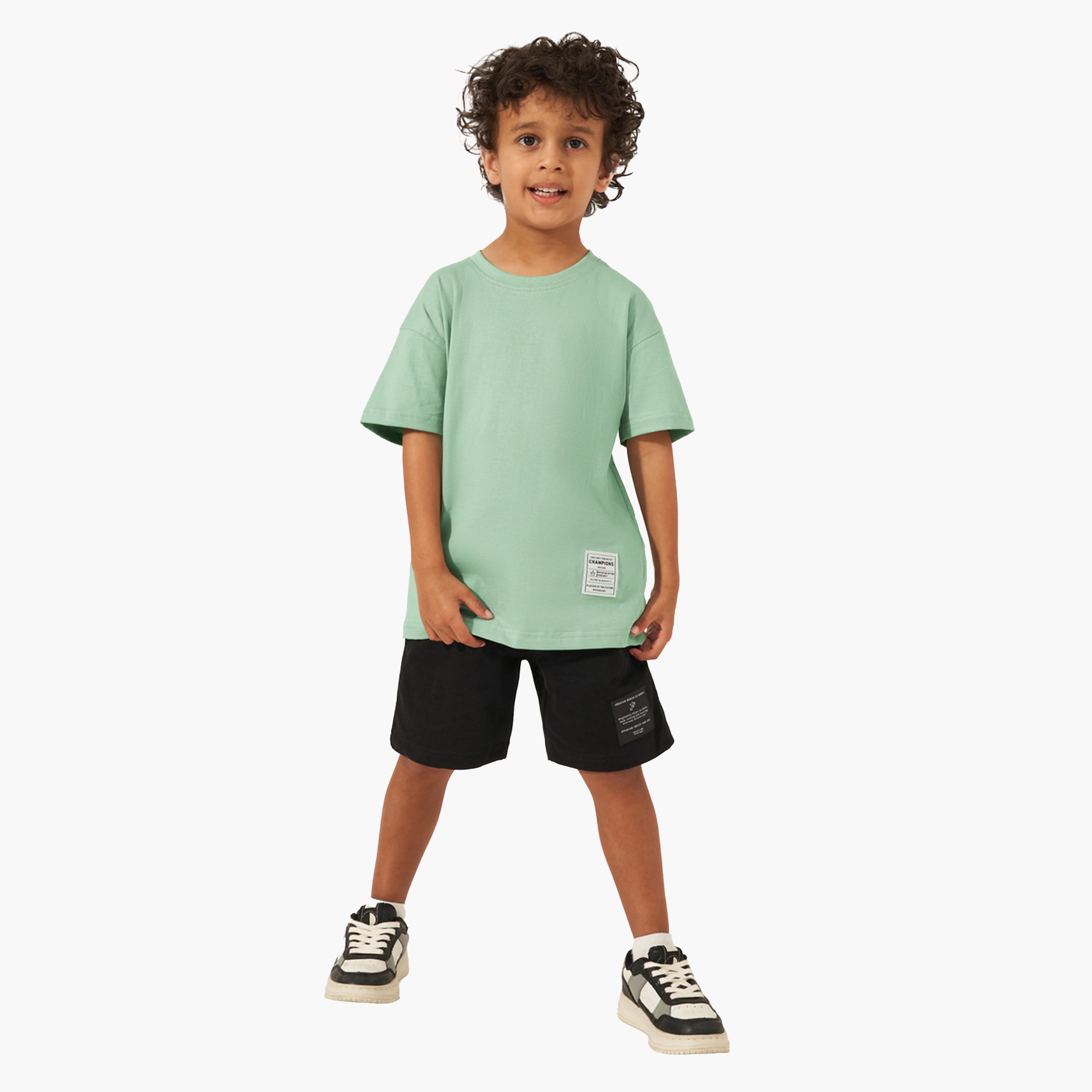 Styli Solid Oversized T-Shirt with Badge Detail-boys-clothing-tshirtsandpolos-image-2