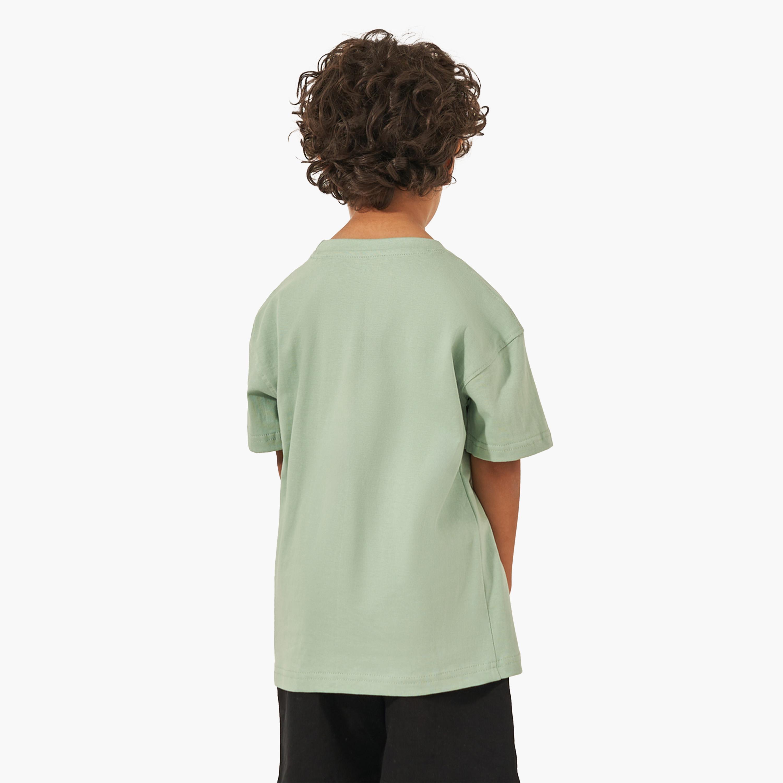 Styli Solid Oversized T-Shirt with Badge Detail-boys-clothing-tshirtsandpolos-image-4