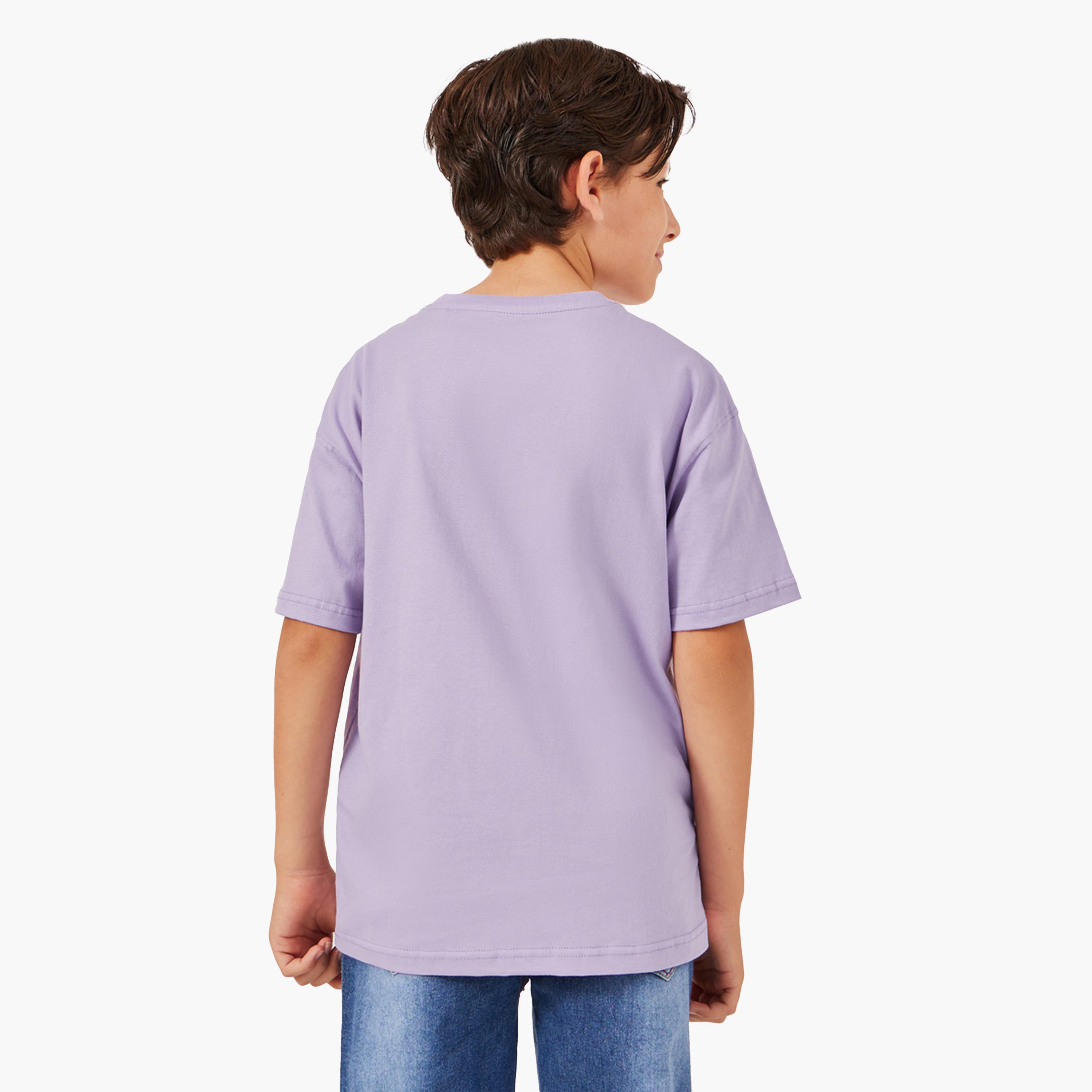 Styli Solid Oversized T-Shirt with Badge Detail-boys-clothing-tshirtsandpolos-image-4
