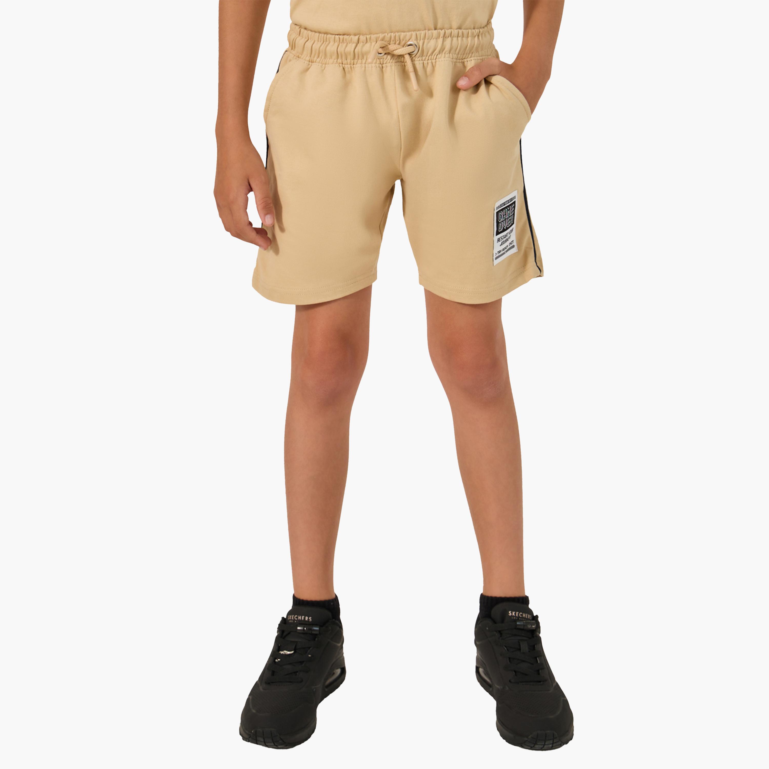 Styli Slogan Print Round Neck T-Shirt and Shorts Set-boys-clothing-setsandcoords-image-4