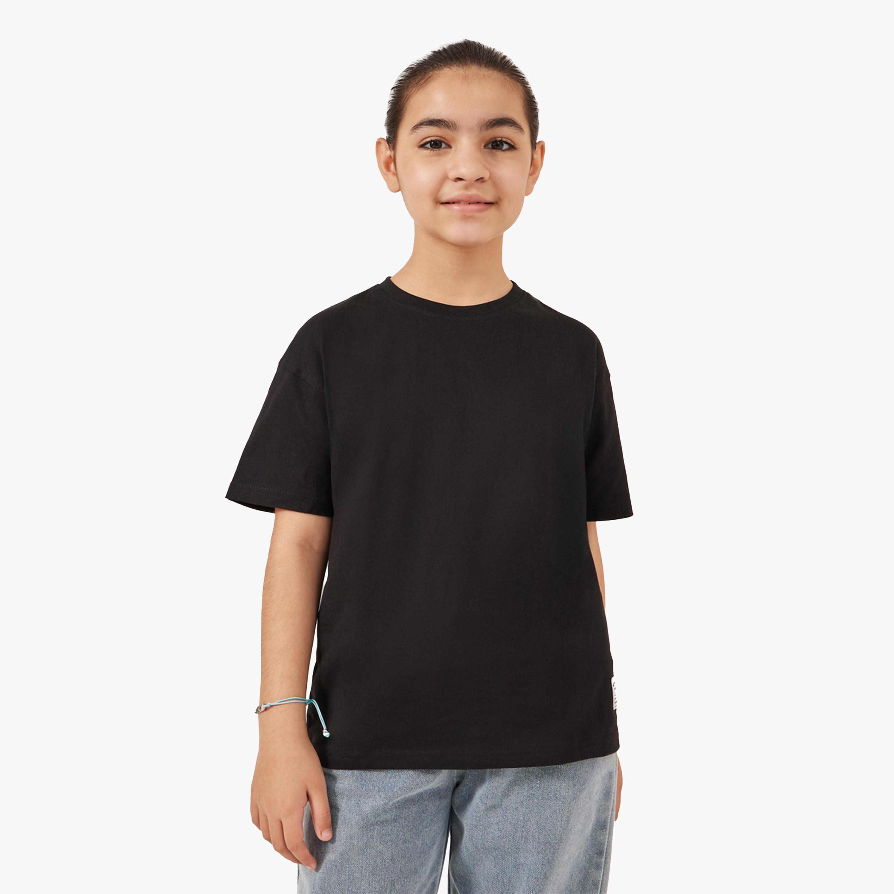 Styli Solid Oversized T-Shirt with Badge Detail-girls-clothing-tshirts-image-1