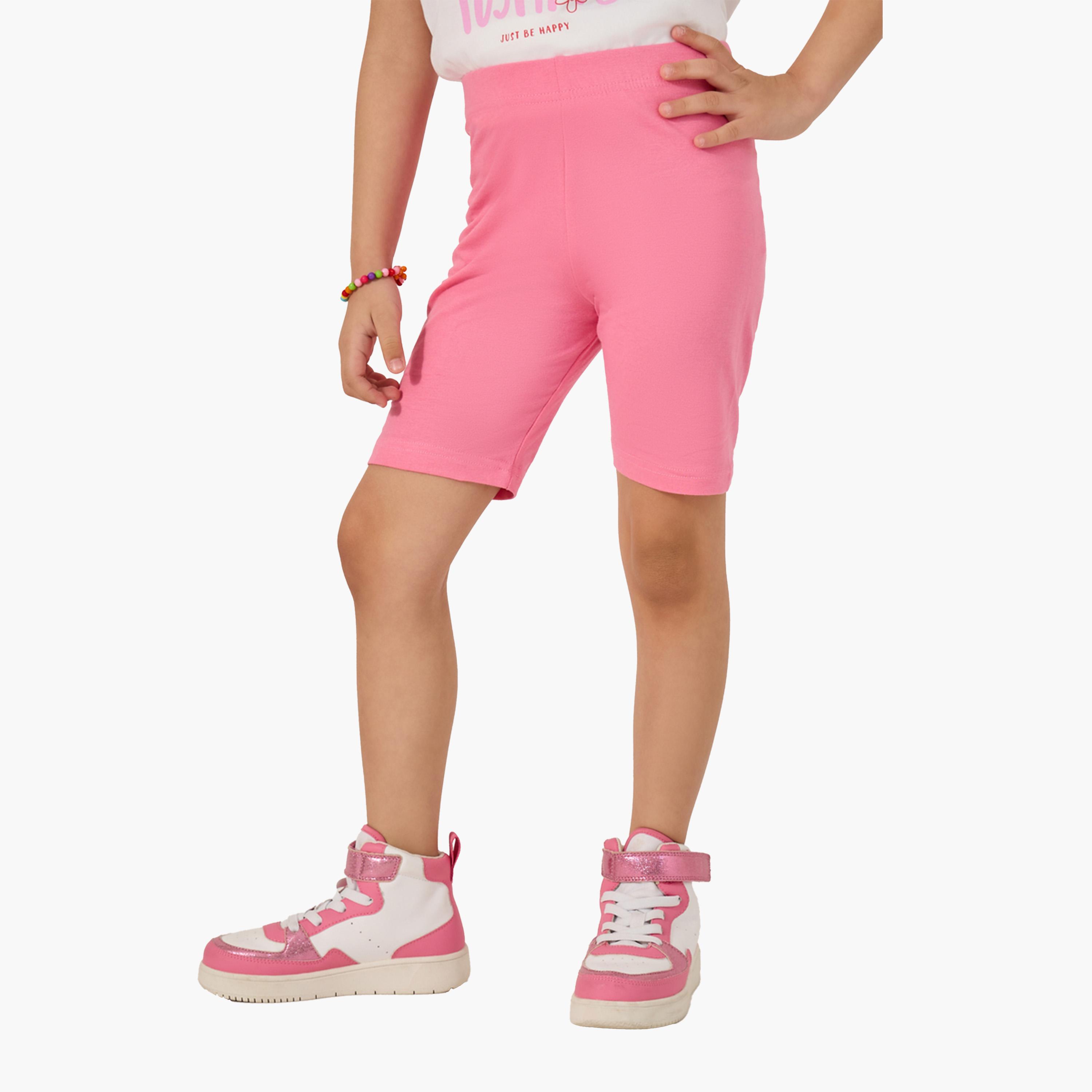 ستايلي-  طقم تي شيرت وشورت رقبة دائرية وطبعة جرافيكية-girls-clothing-setsandcoords-image-5