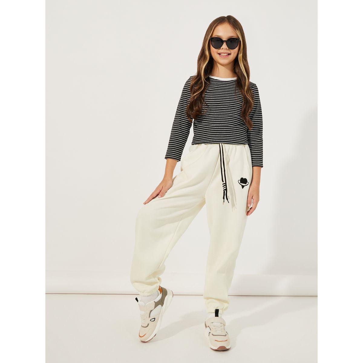 Styli Heart Embroidery Slant Pocket Jogger-girls-clothing-bottoms-joggersandtrackpants-image-2