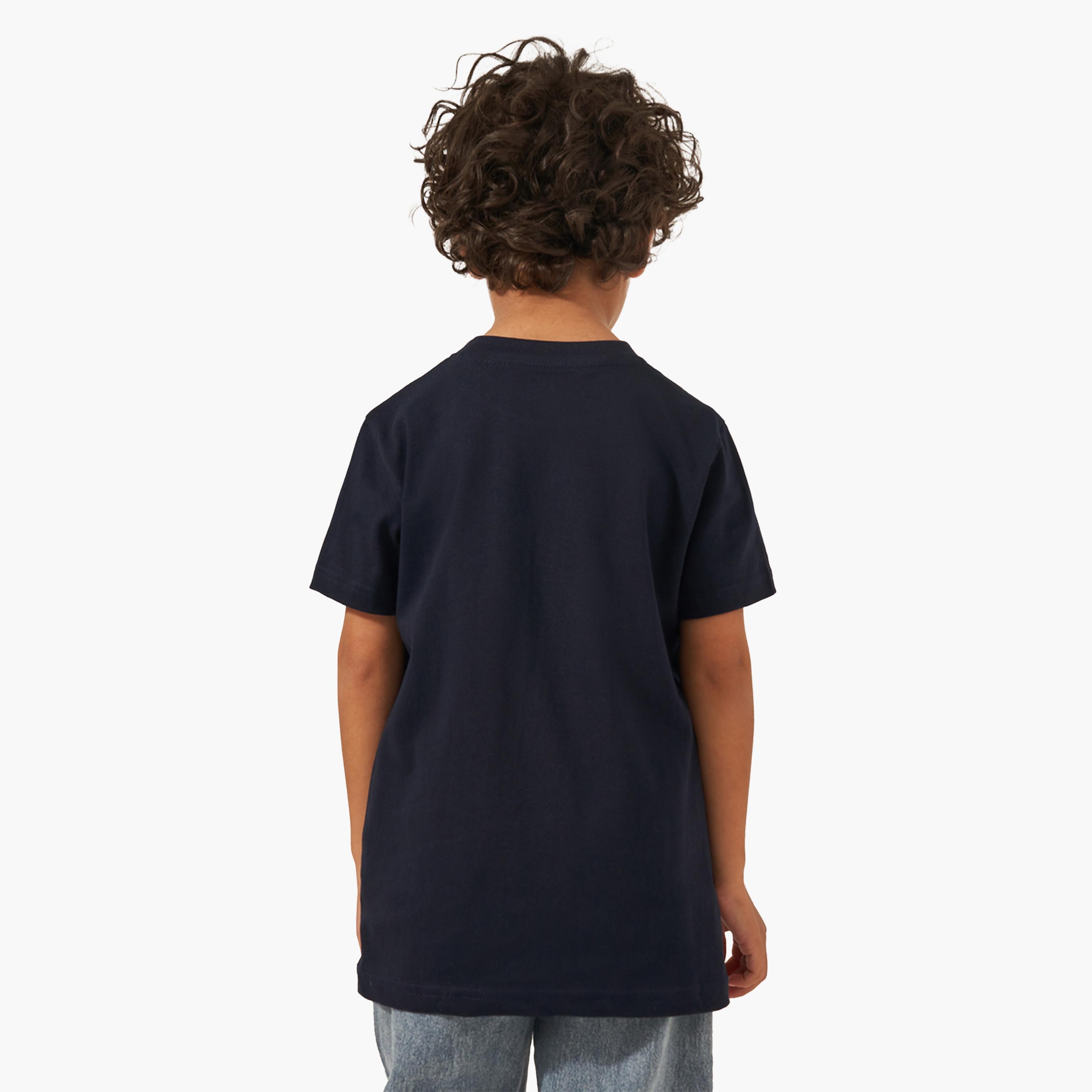 ستايلي-  تي شيرت بأكمام قصيرة وطبعة جرافيكية-boys-clothing-tshirtsandpolos-image-4