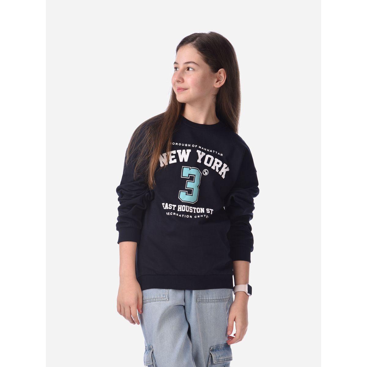 سويت شيرت بقصة عادية وطبعة جرافيك فيكتور آند جين × ستايلي-girls-clothing-winterwear-sweatshirts-image-3