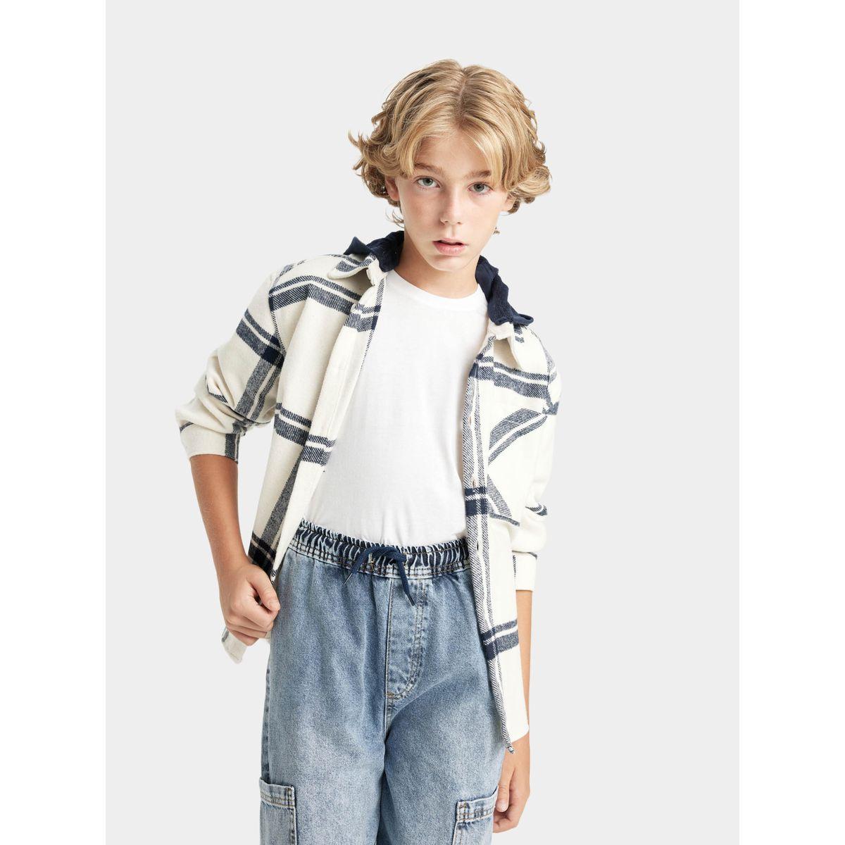 قميص فضفاض بطبعة مربعات وياقة هودي ديفاكتو × ستايلي-boys-clothing-shirts-image-2