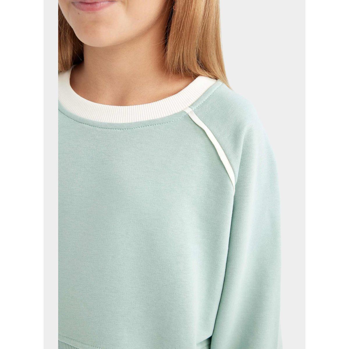 DeFacto X Styli  Solid Raglan Sleeve Sweatshirt & Wide Leg Joggers Set-girls-clothing-setsandcoords-image-4