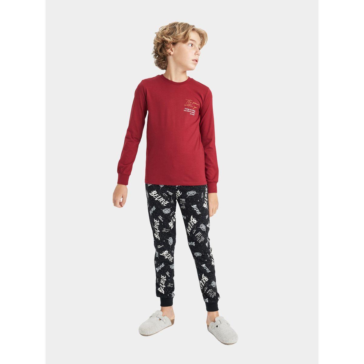 DeFacto X Styli  Slogan Print Long Sleeve T-Shirt & Printed Pyjama Set-boys-clothing-nightwear-image-4